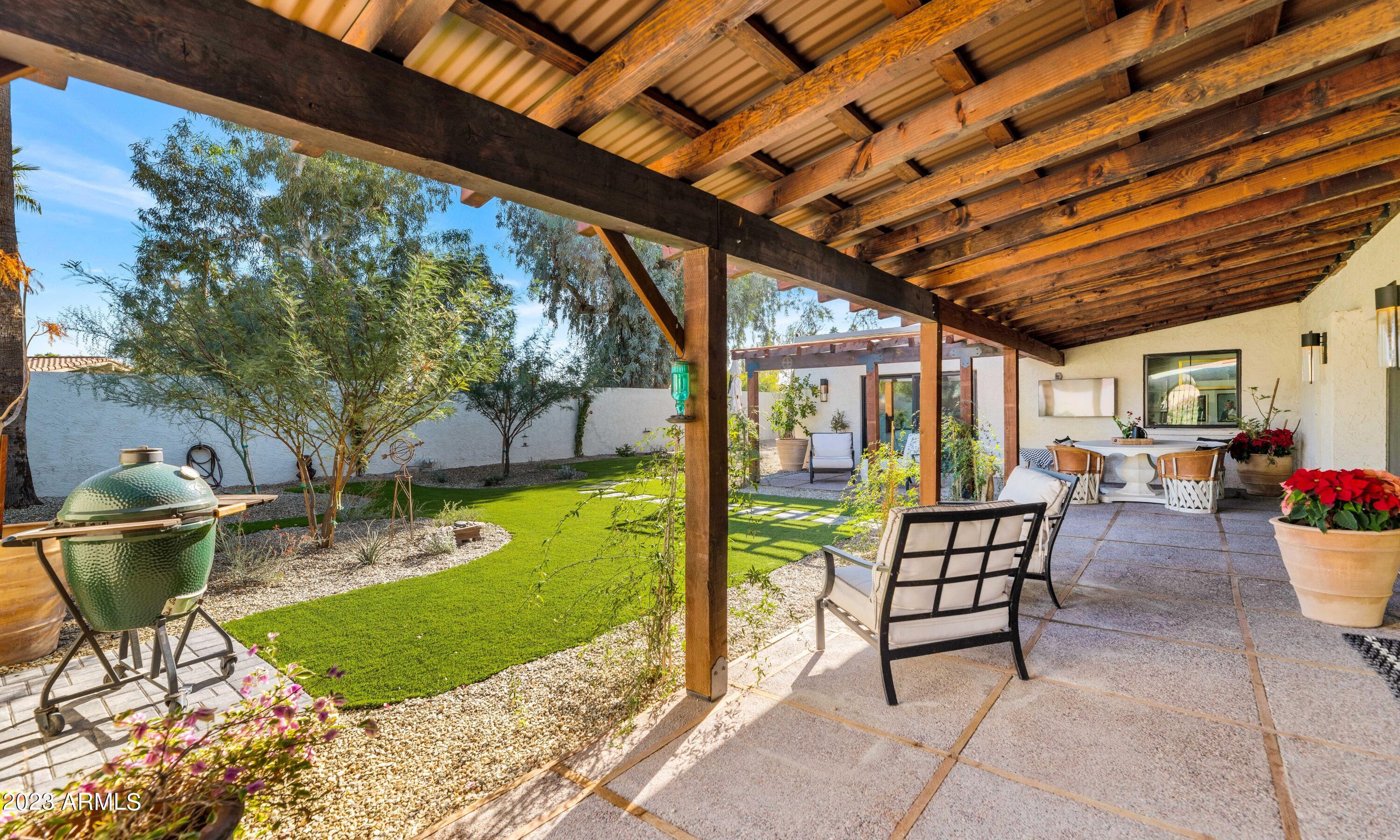 7311 E MANZANITA Drive