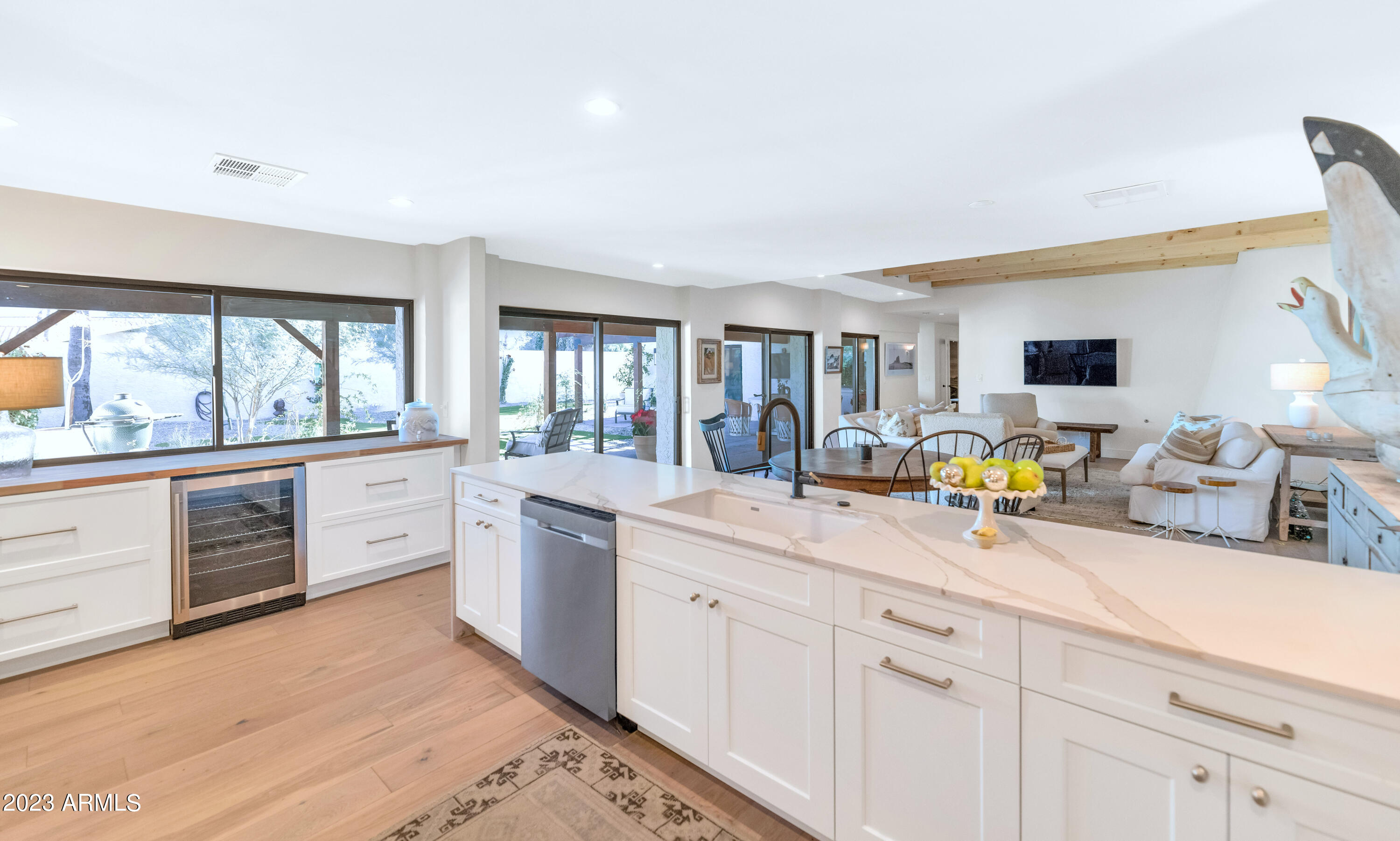 7311 E MANZANITA Drive