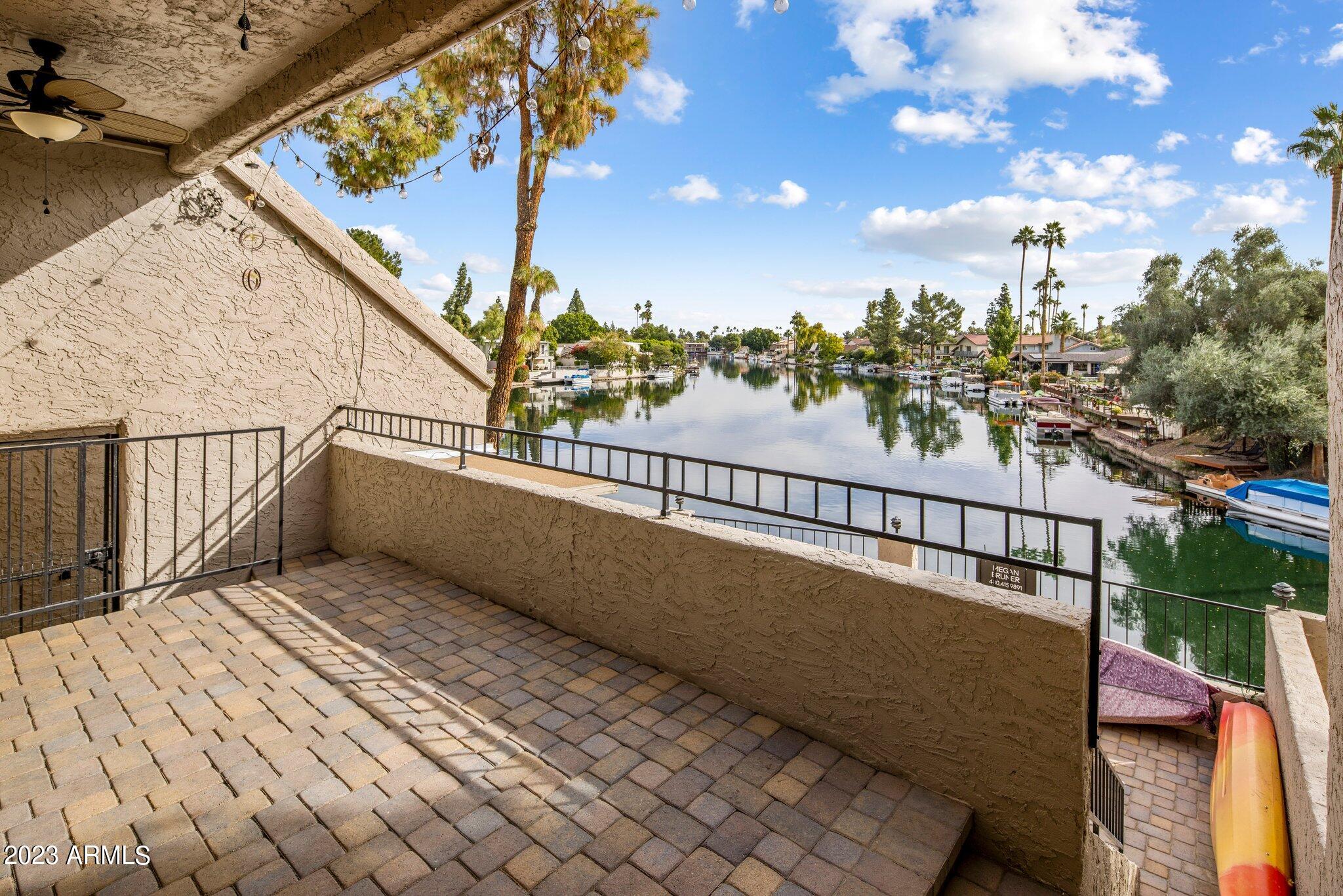 1203 E NORTHSHORE Drive Unit: 131