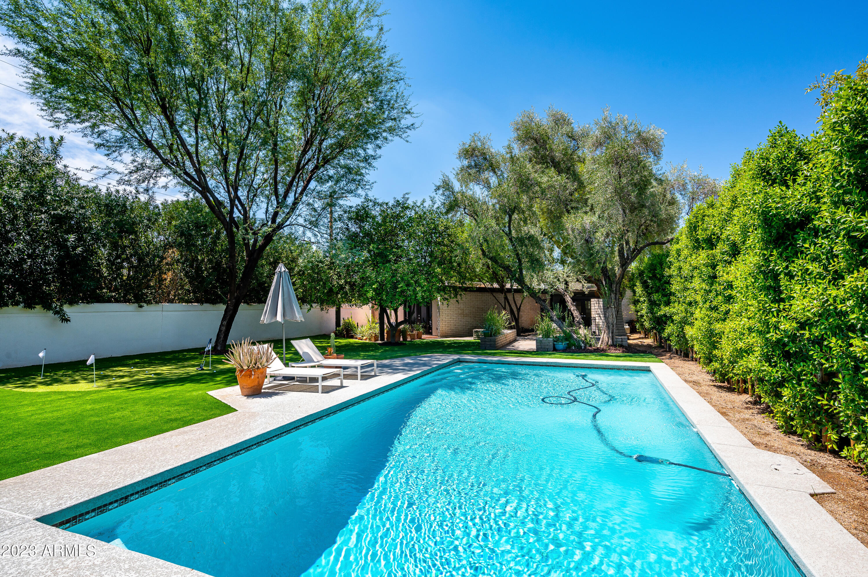 3335 N ROSE CIRCLE Drive