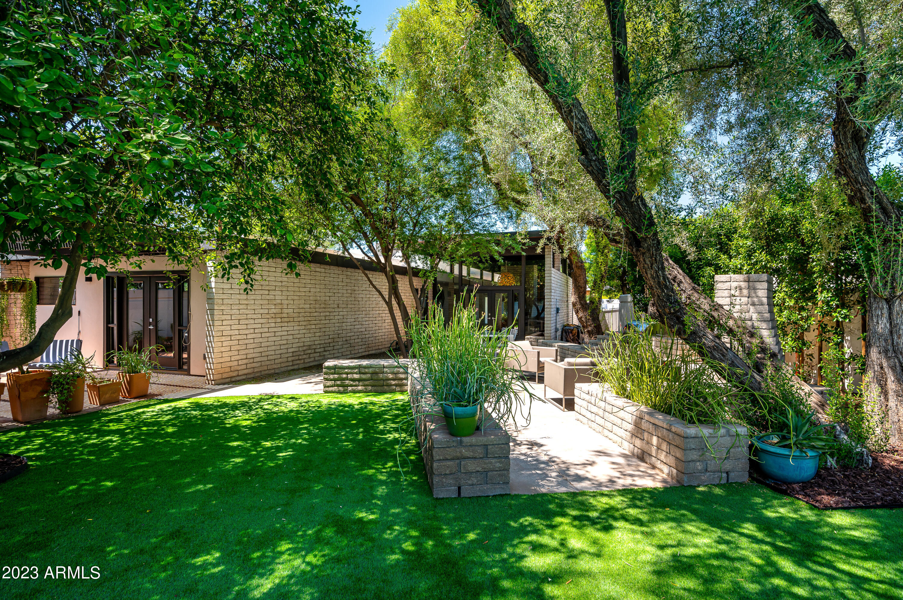 3335 N ROSE CIRCLE Drive