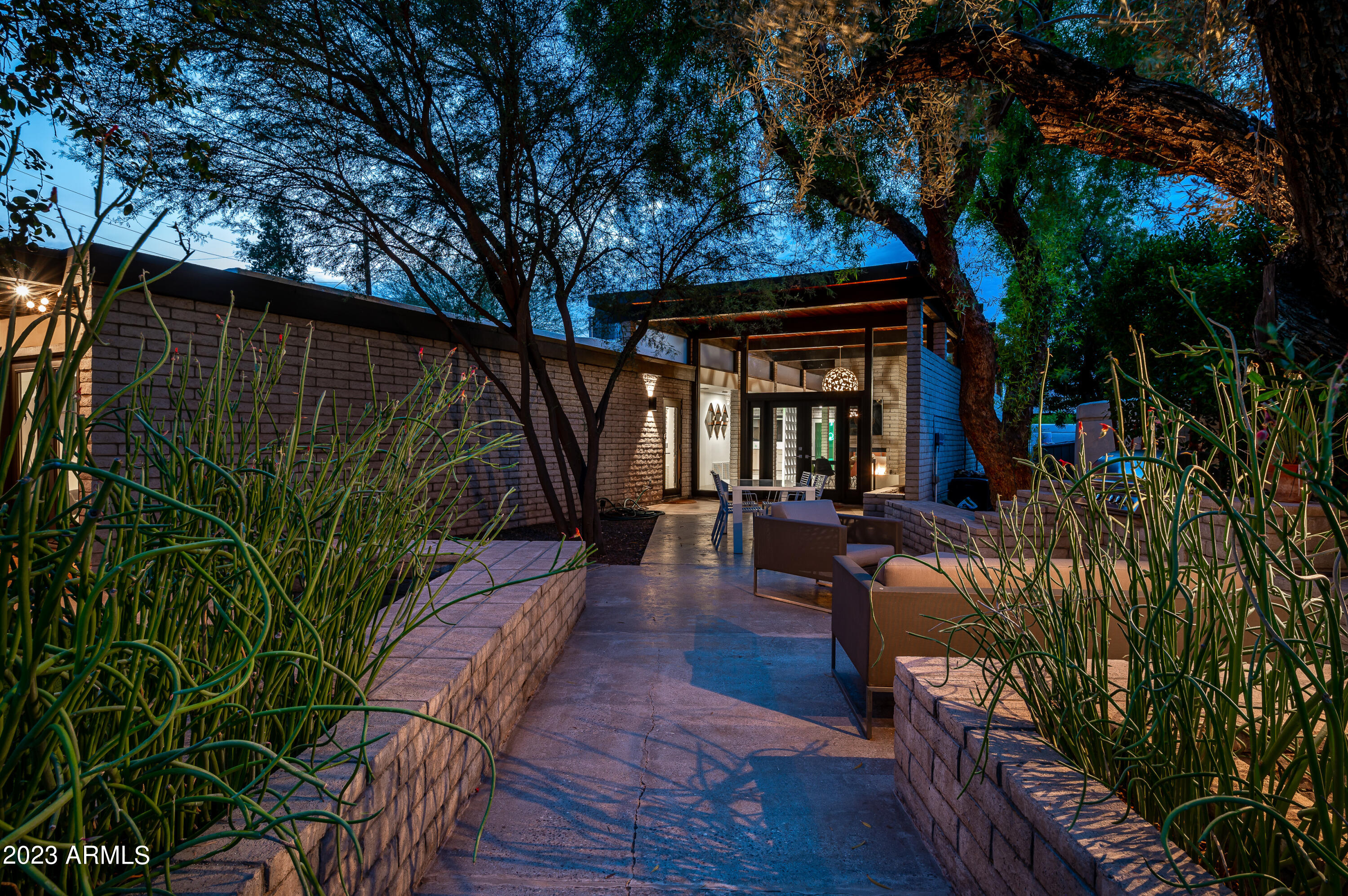 3335 N ROSE CIRCLE Drive