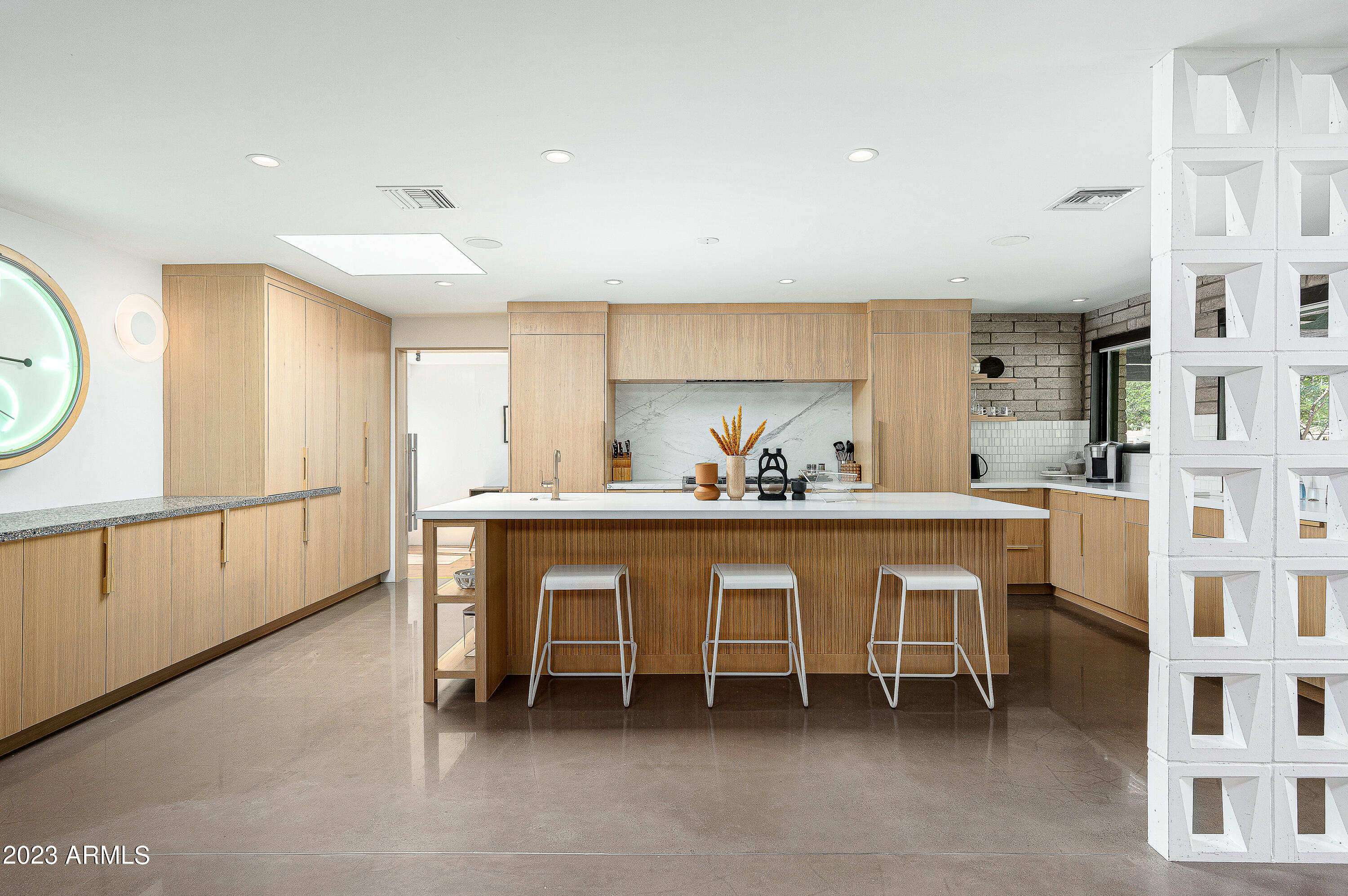 3335 N ROSE CIRCLE Drive