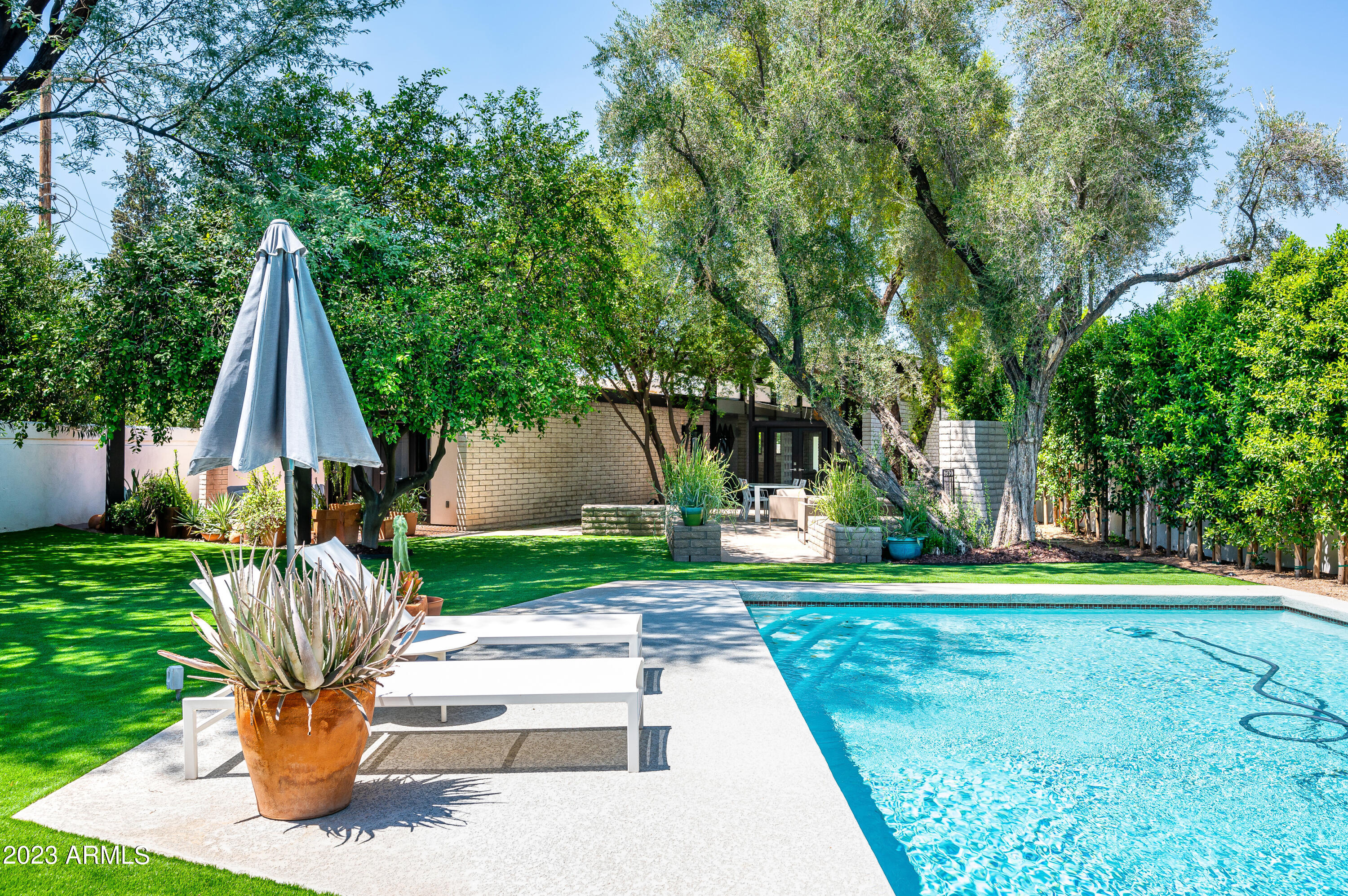 3335 N ROSE CIRCLE Drive