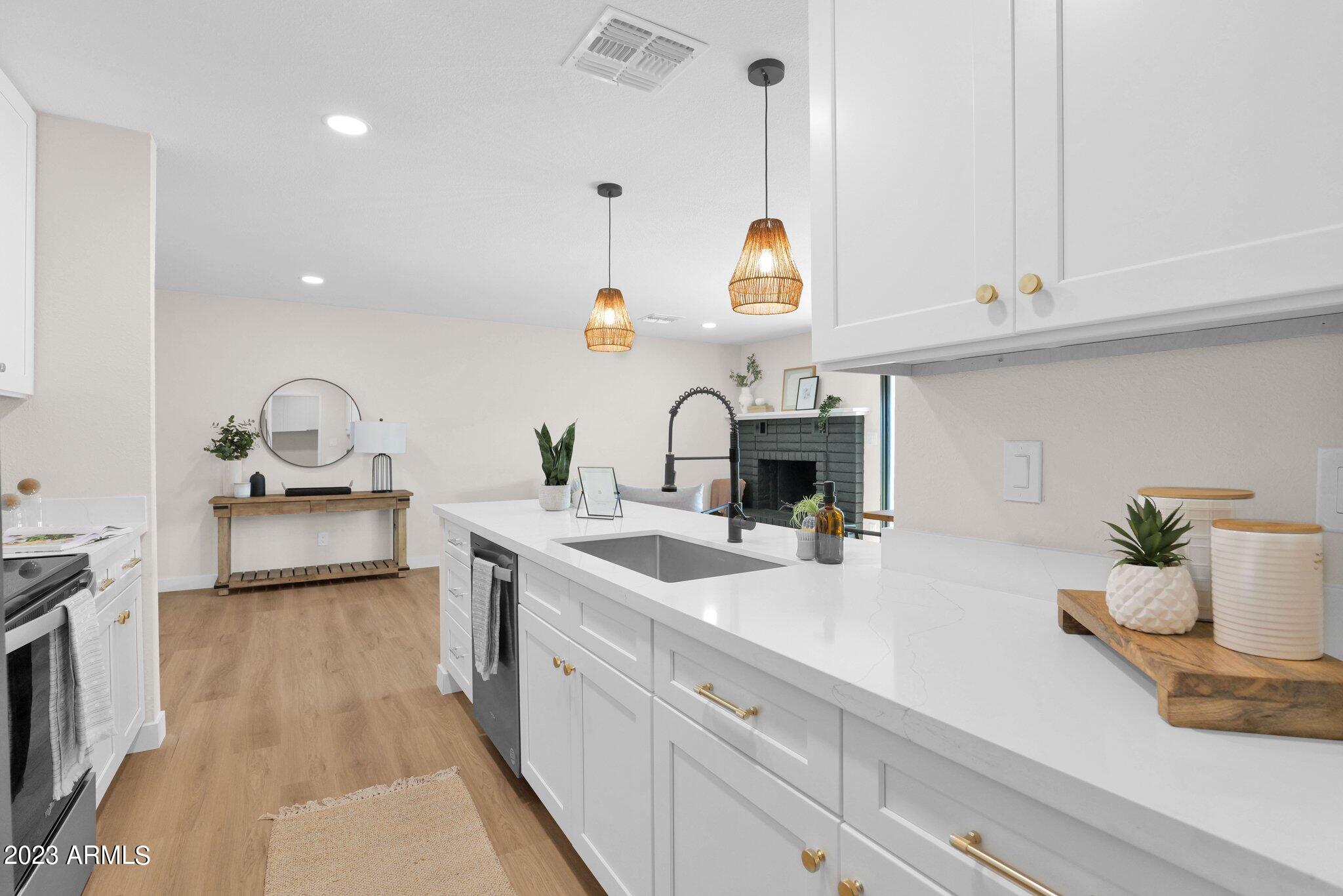 3109 W ANDERSON Drive