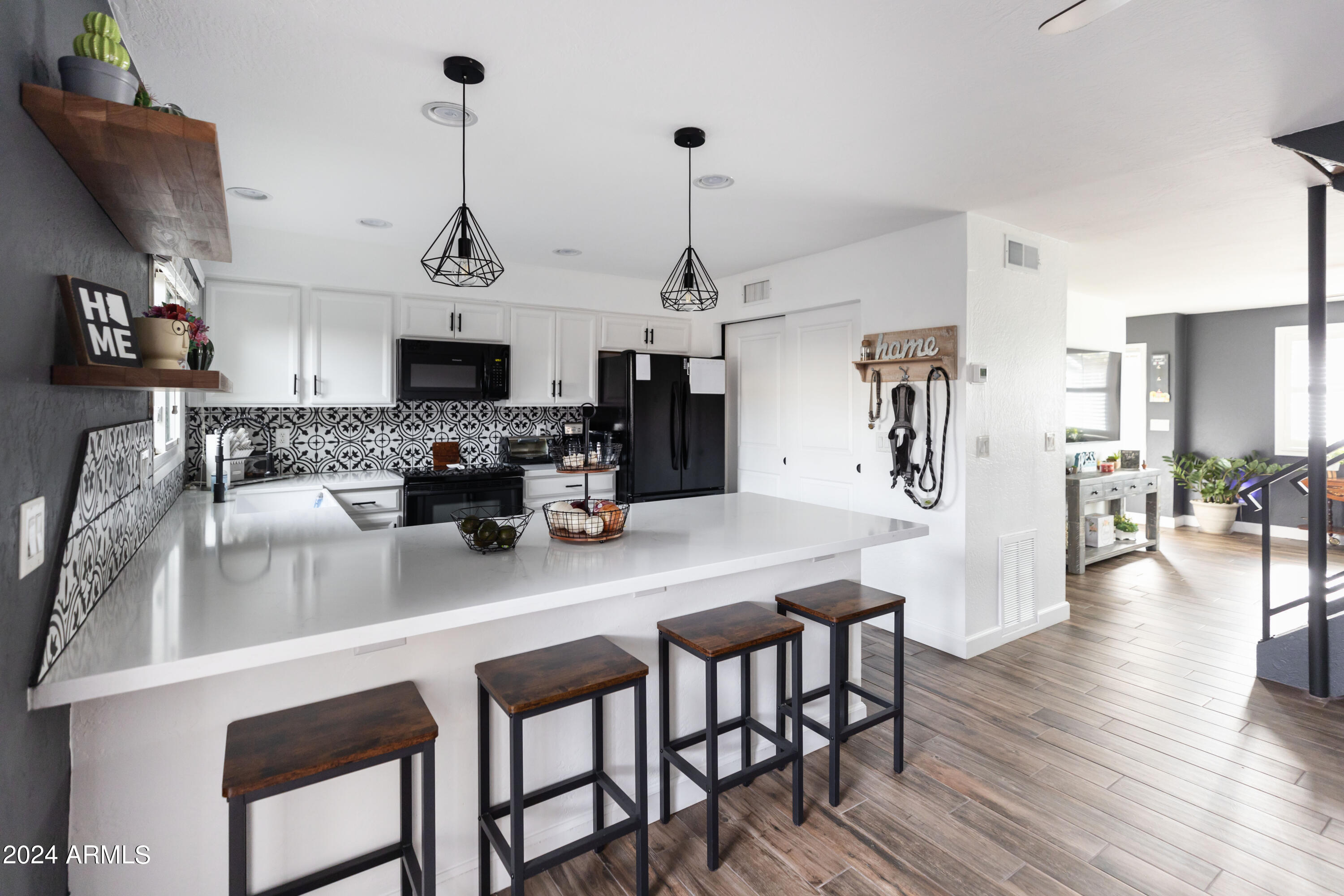 6849 E OSBORN Road Unit: C