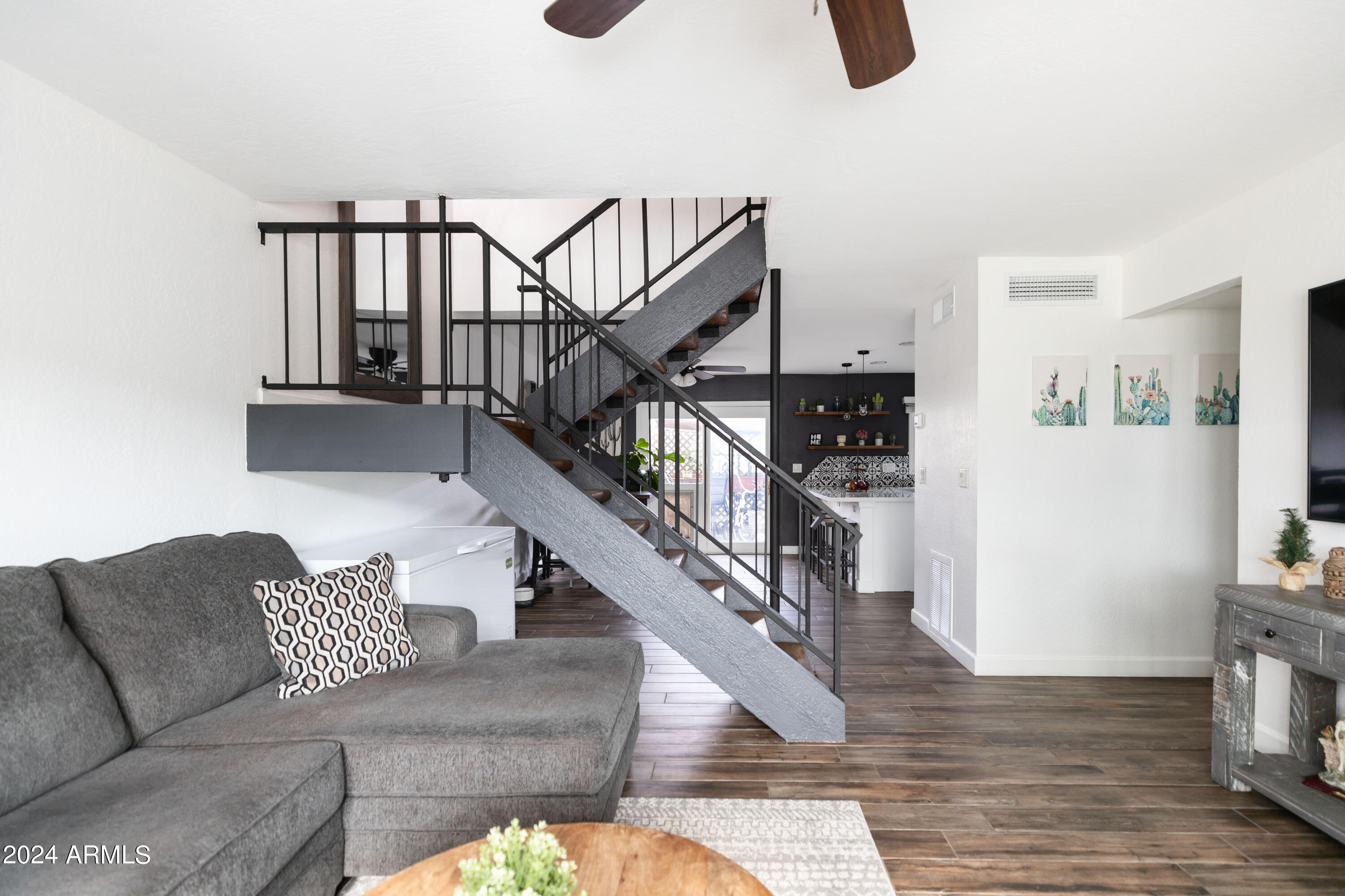 6849 E OSBORN Road Unit: C