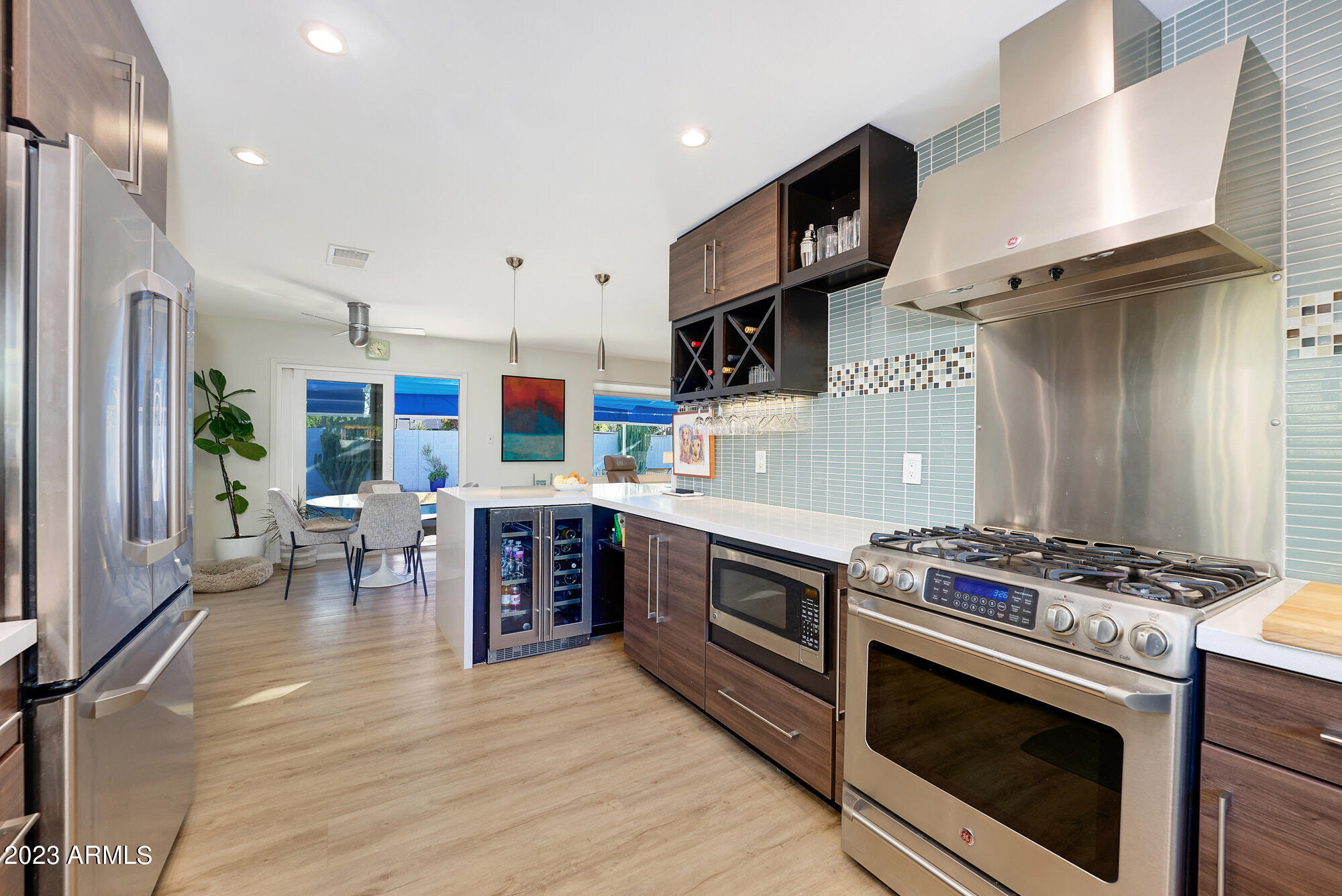 1203 W COLTER Street