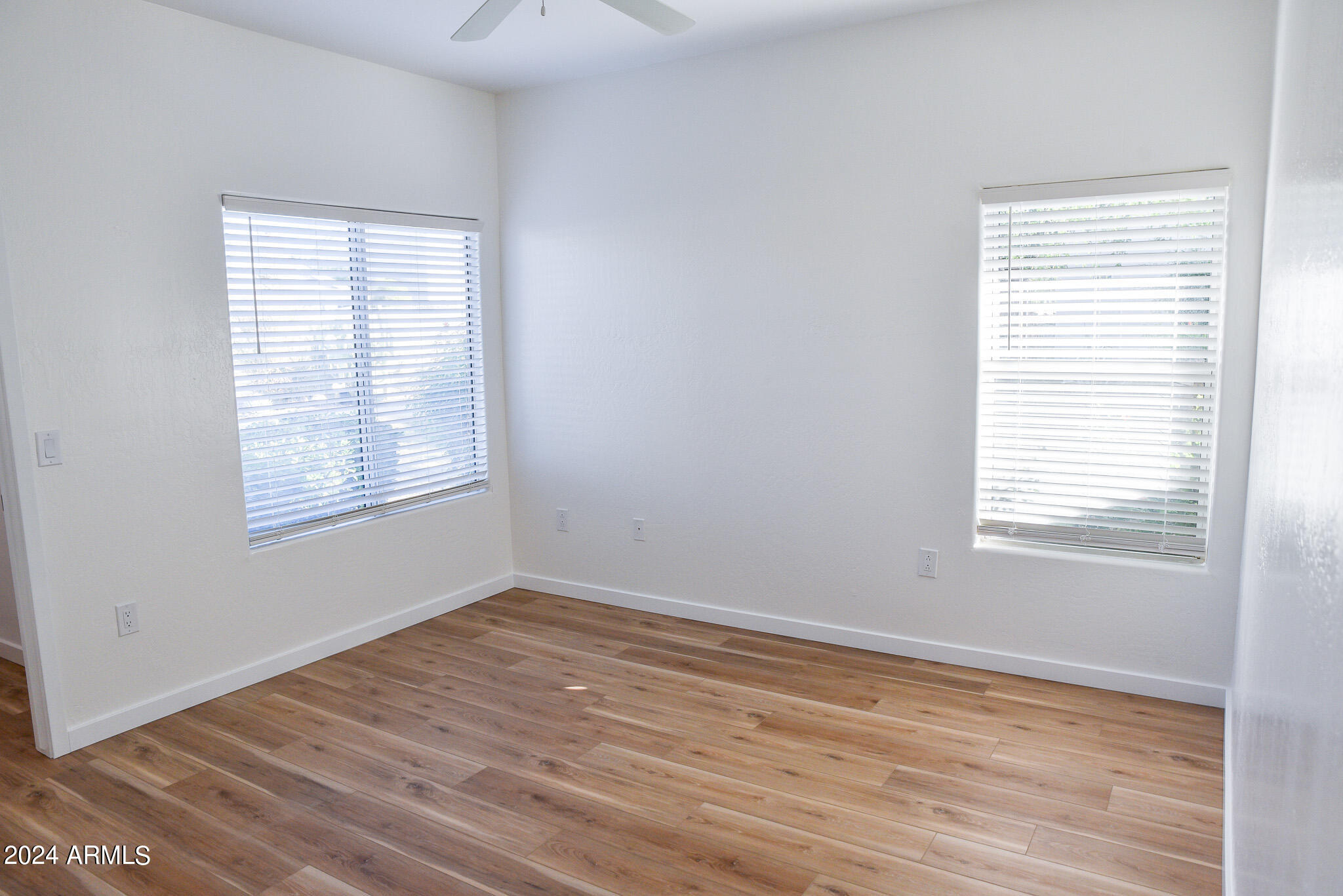 11260 N 92ND Street Unit: 1072