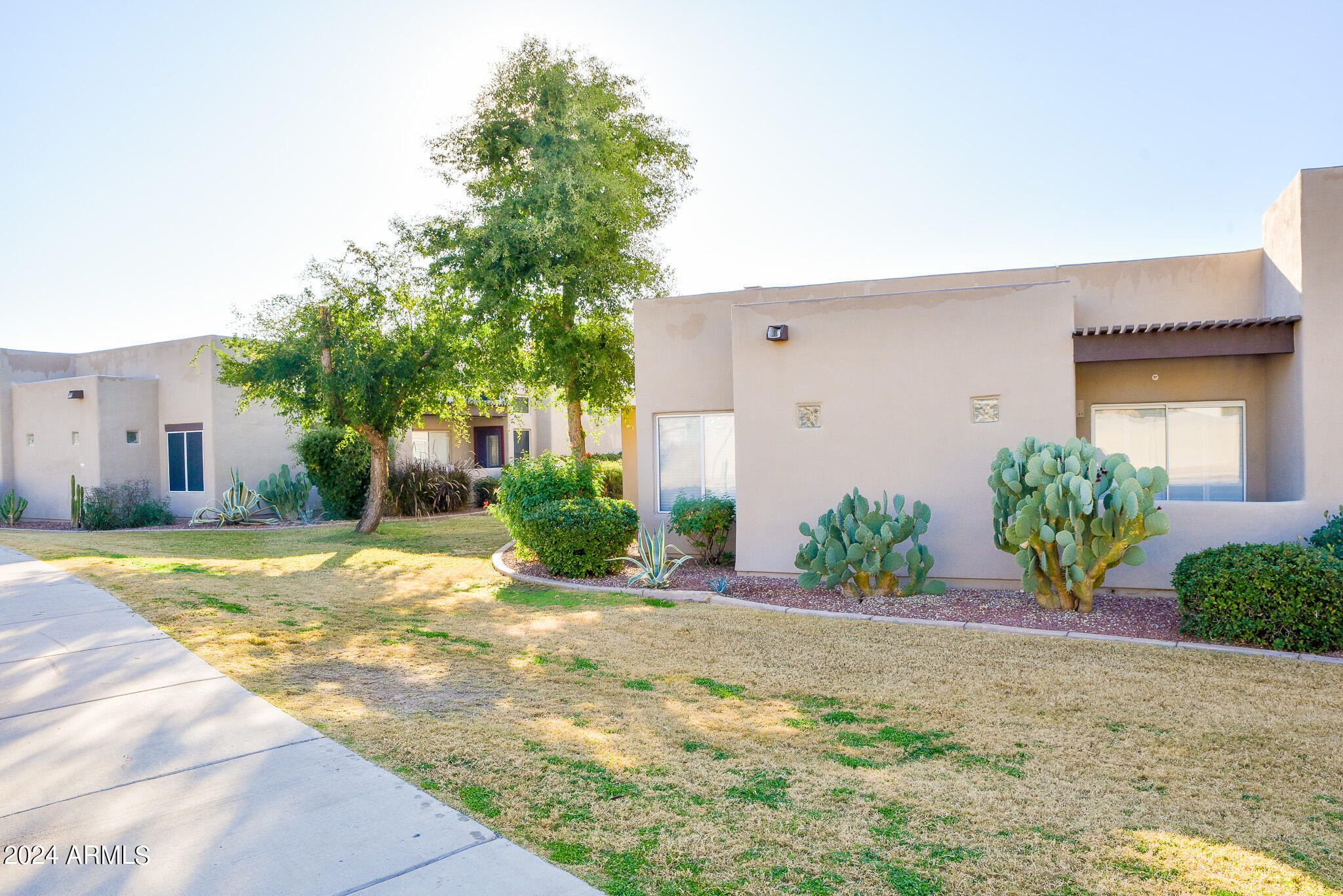 11260 N 92ND Street Unit: 1072