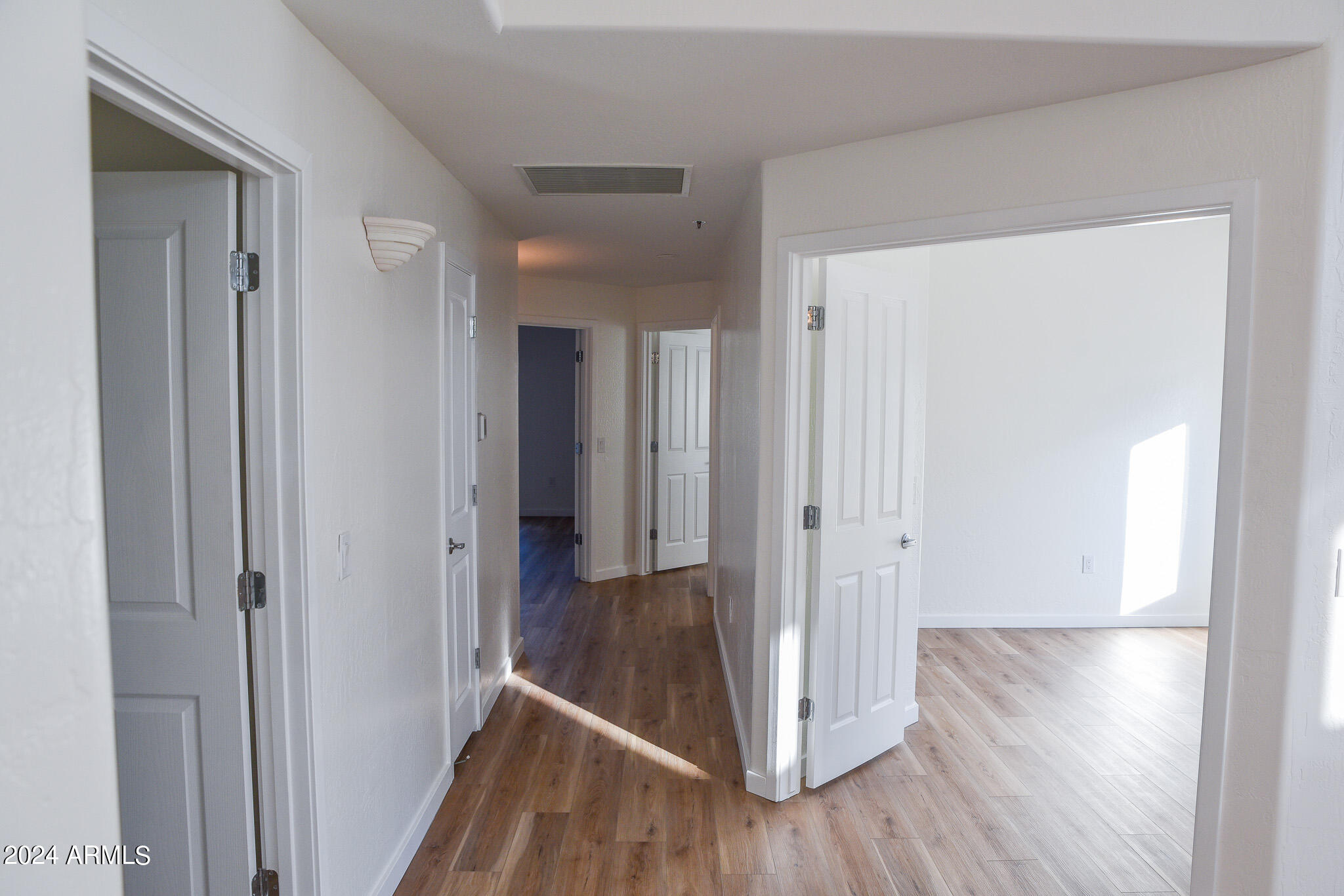 11260 N 92ND Street Unit: 1072