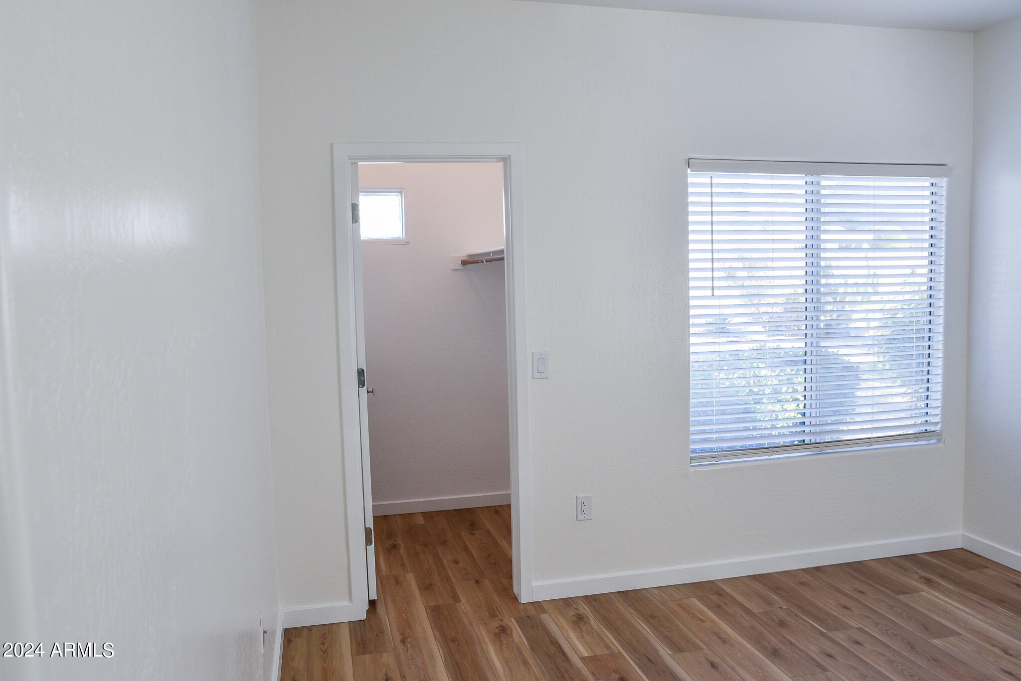 11260 N 92ND Street Unit: 1072