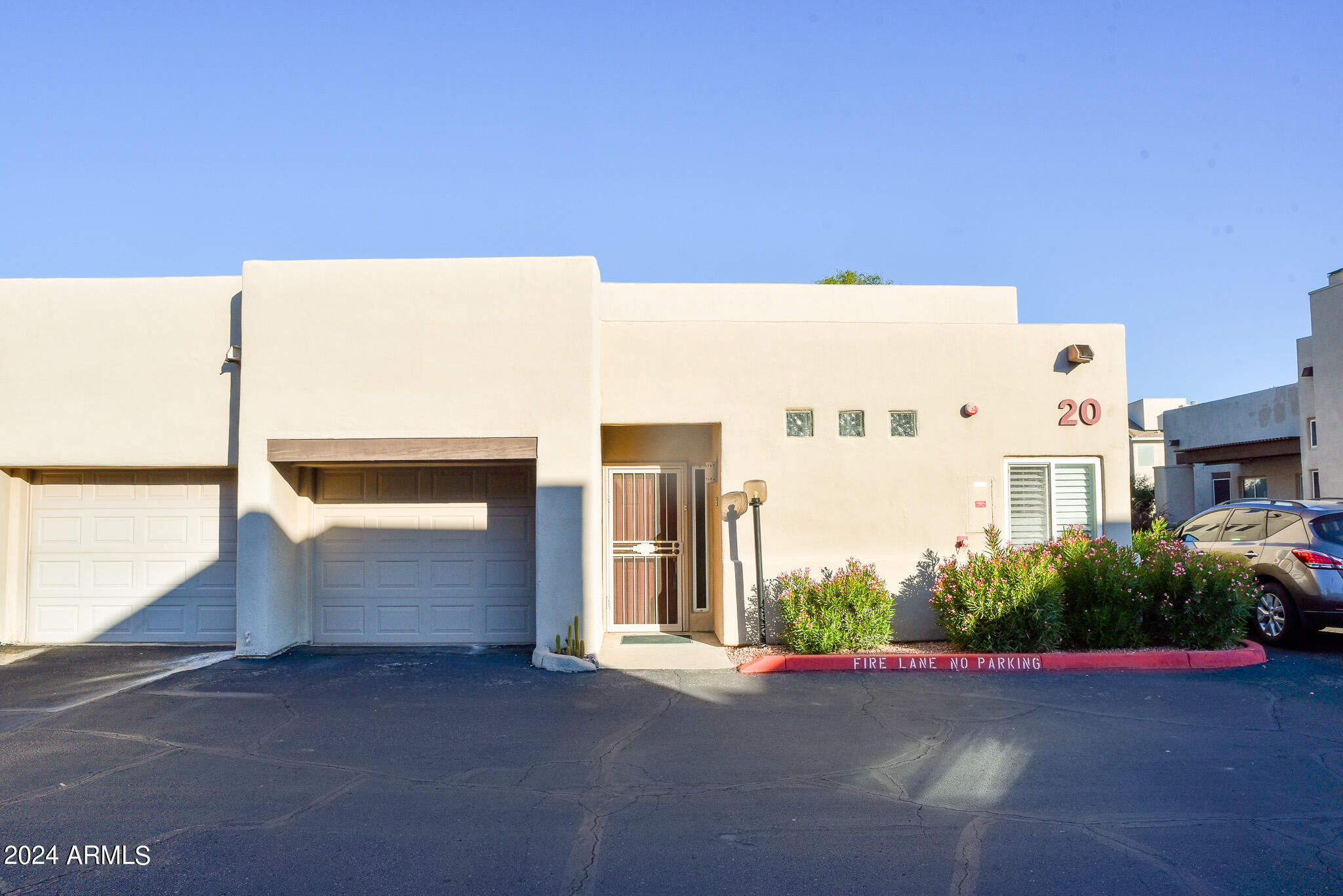 11260 N 92ND Street Unit: 1072