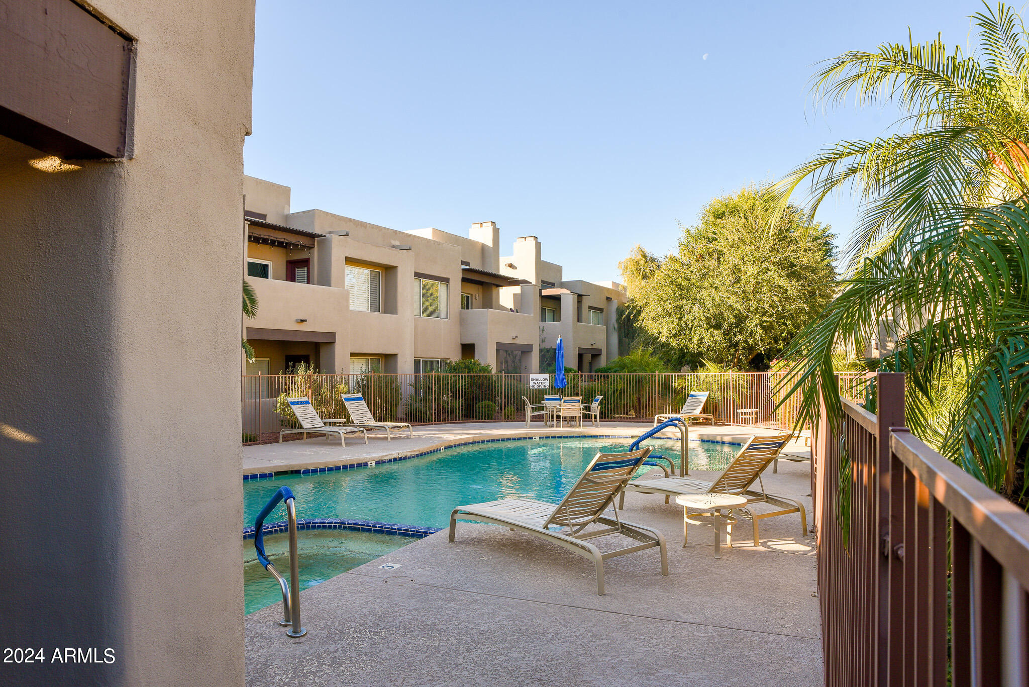 11260 N 92ND Street Unit: 1072