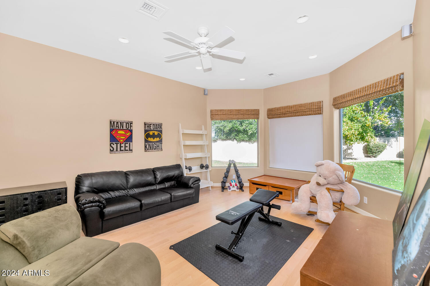 7130 E CABALLO Circle