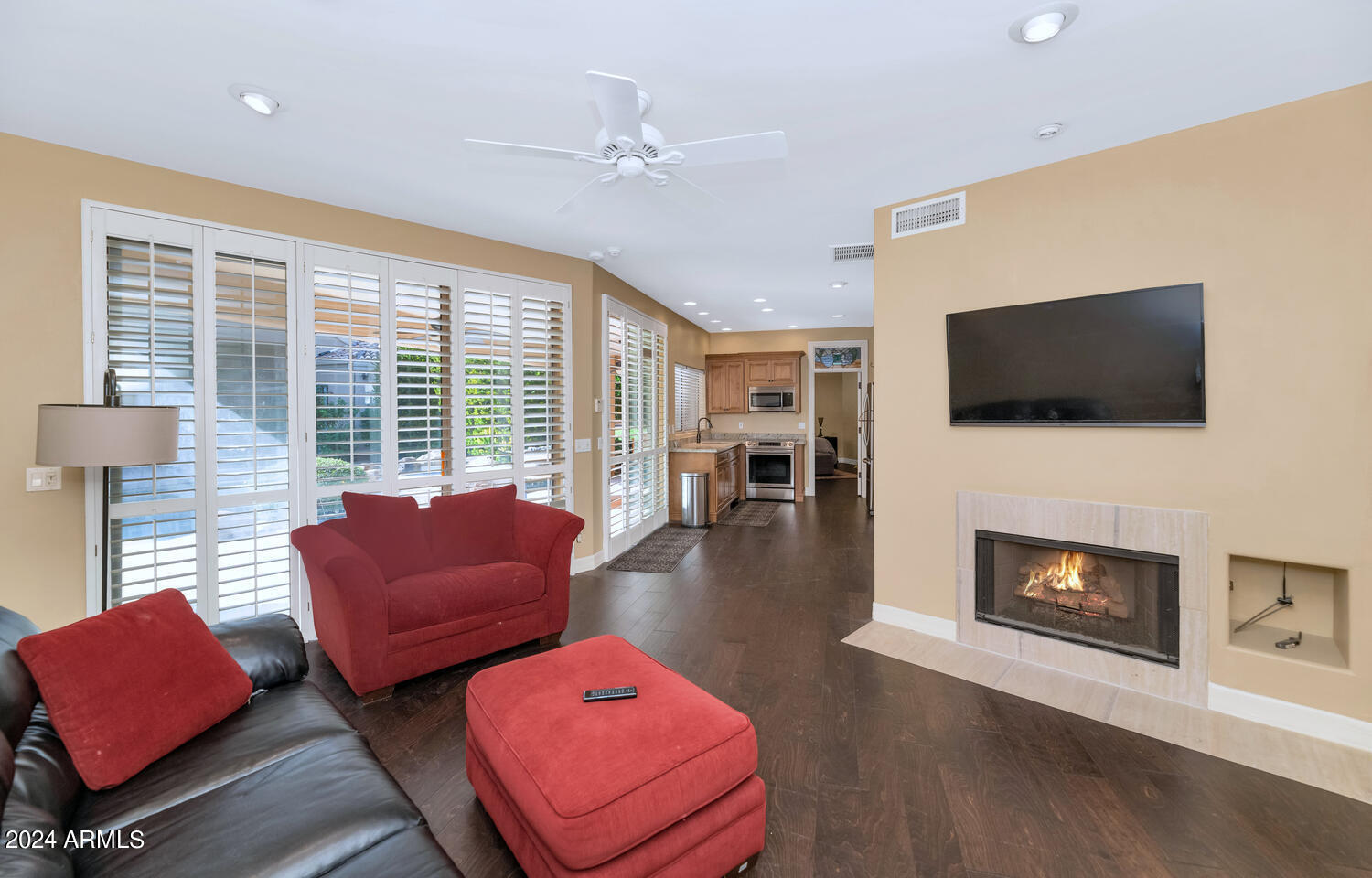 7130 E CABALLO Circle