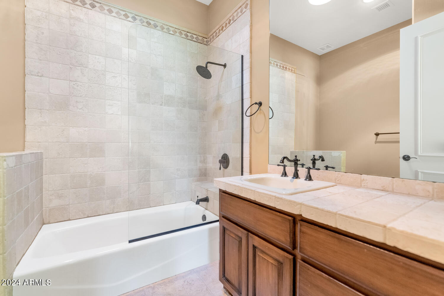 7130 E CABALLO Circle