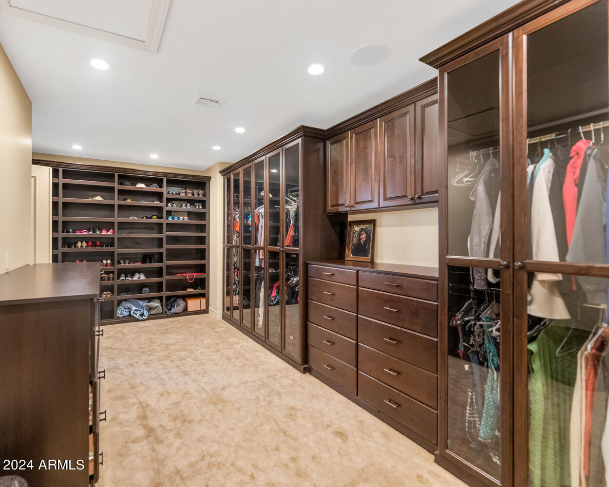 7130 E CABALLO Circle