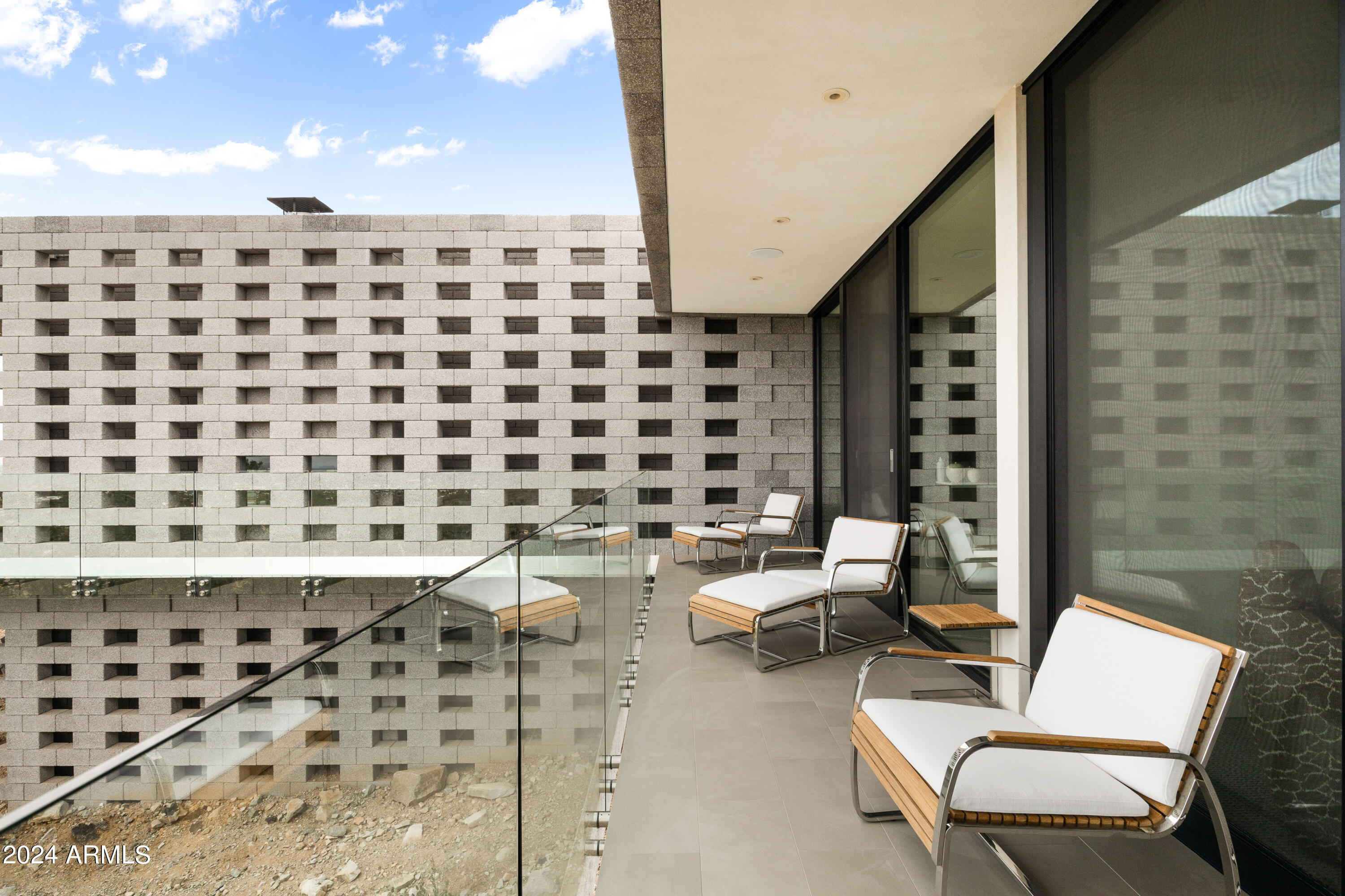 7777 N SAGUARO Drive