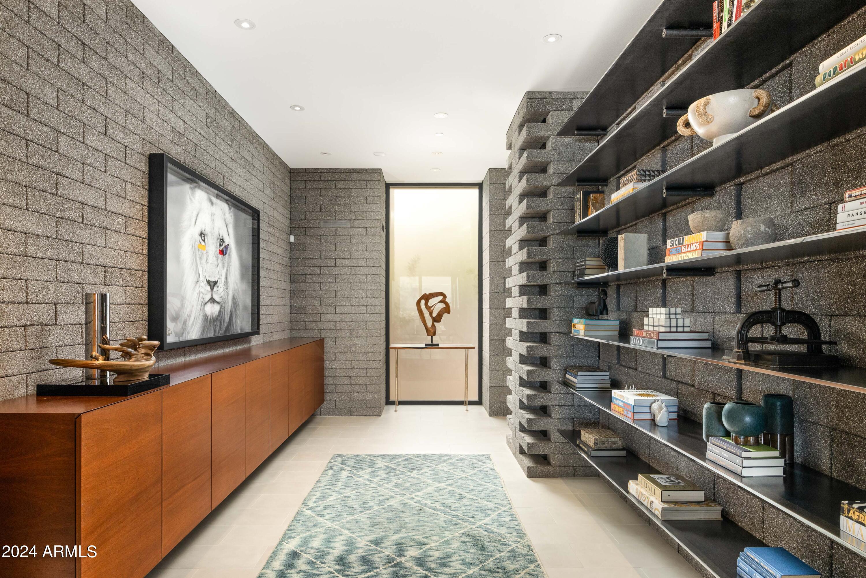 7777 N SAGUARO Drive