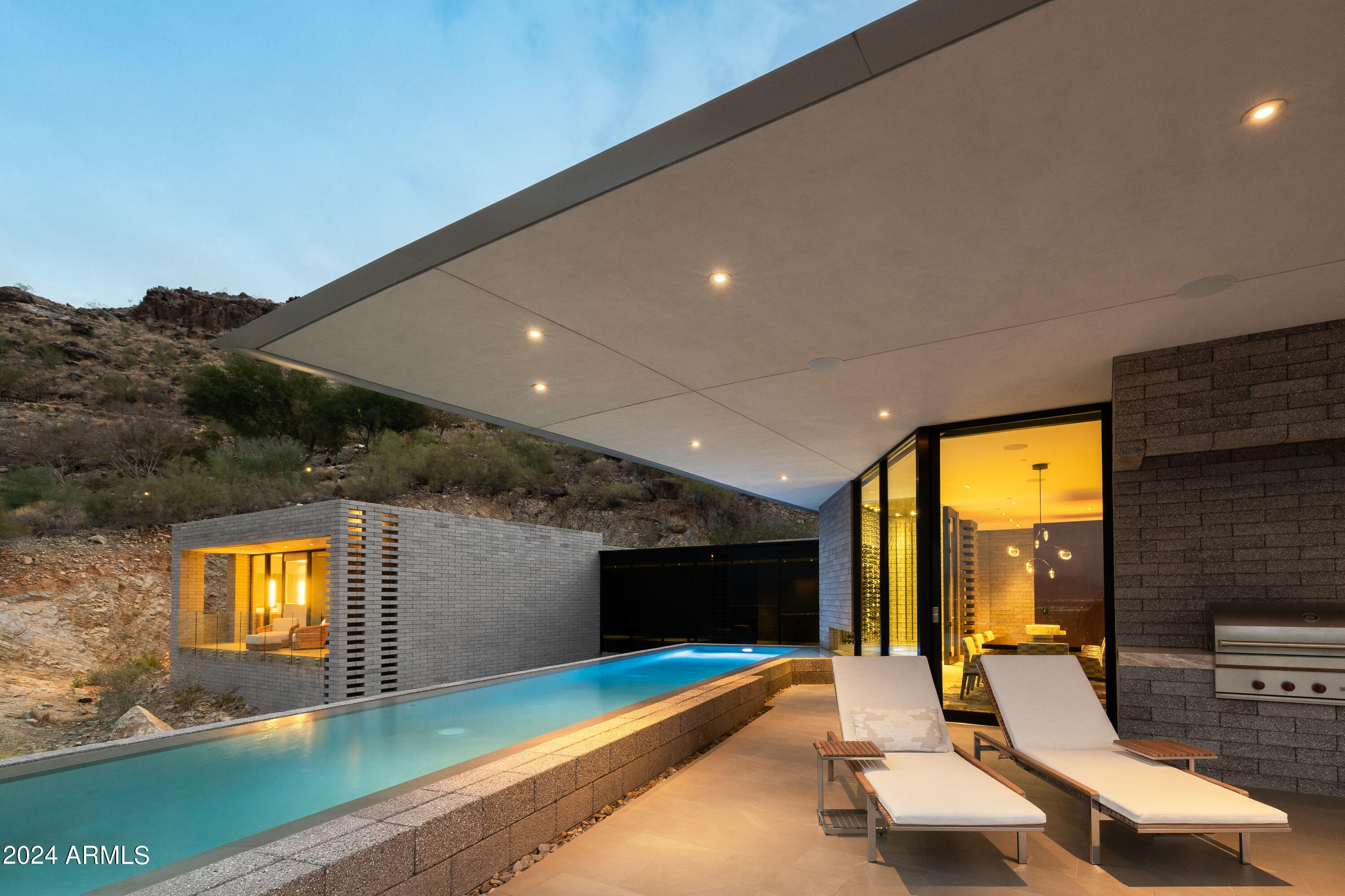 7777 N SAGUARO Drive