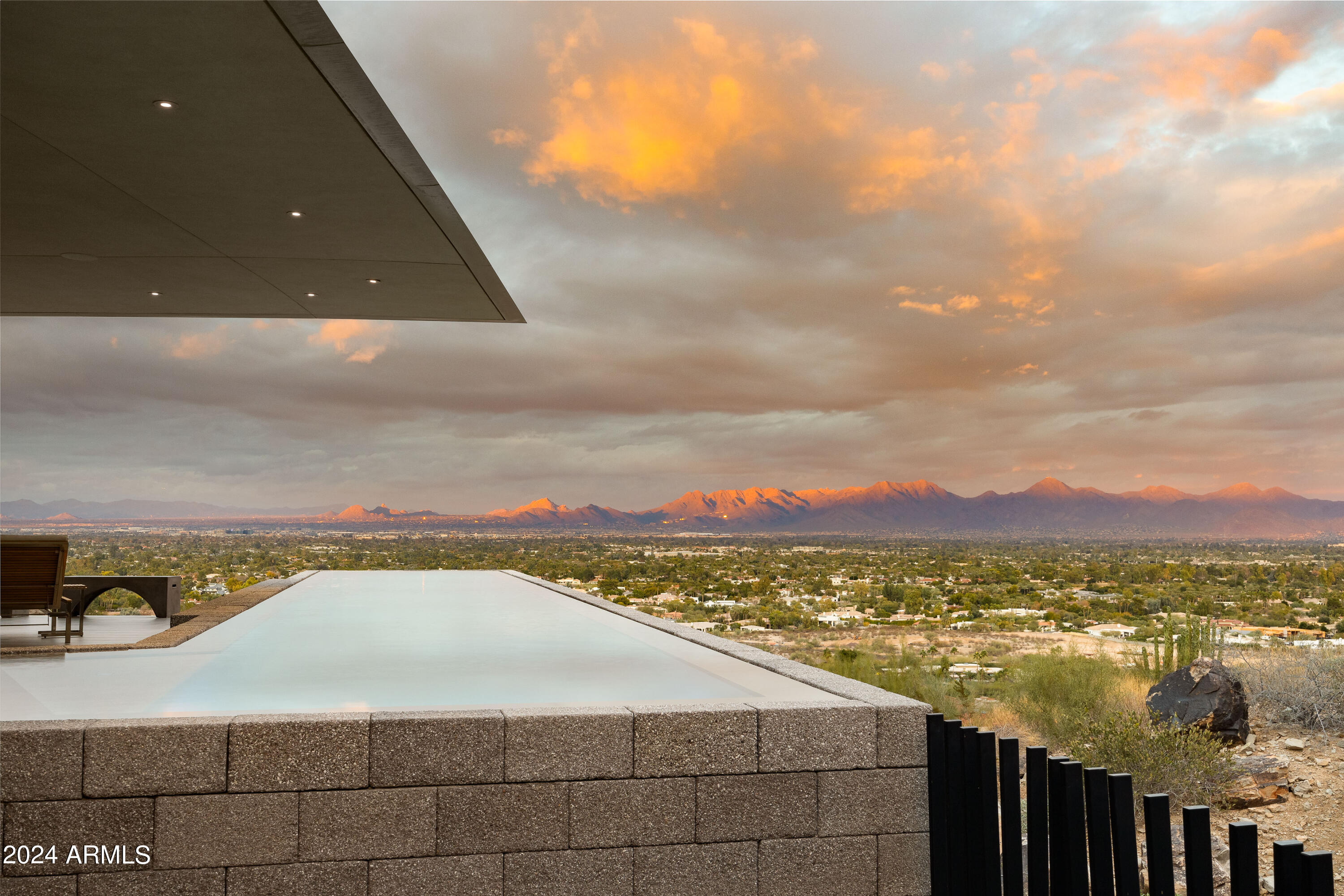 7777 N SAGUARO Drive