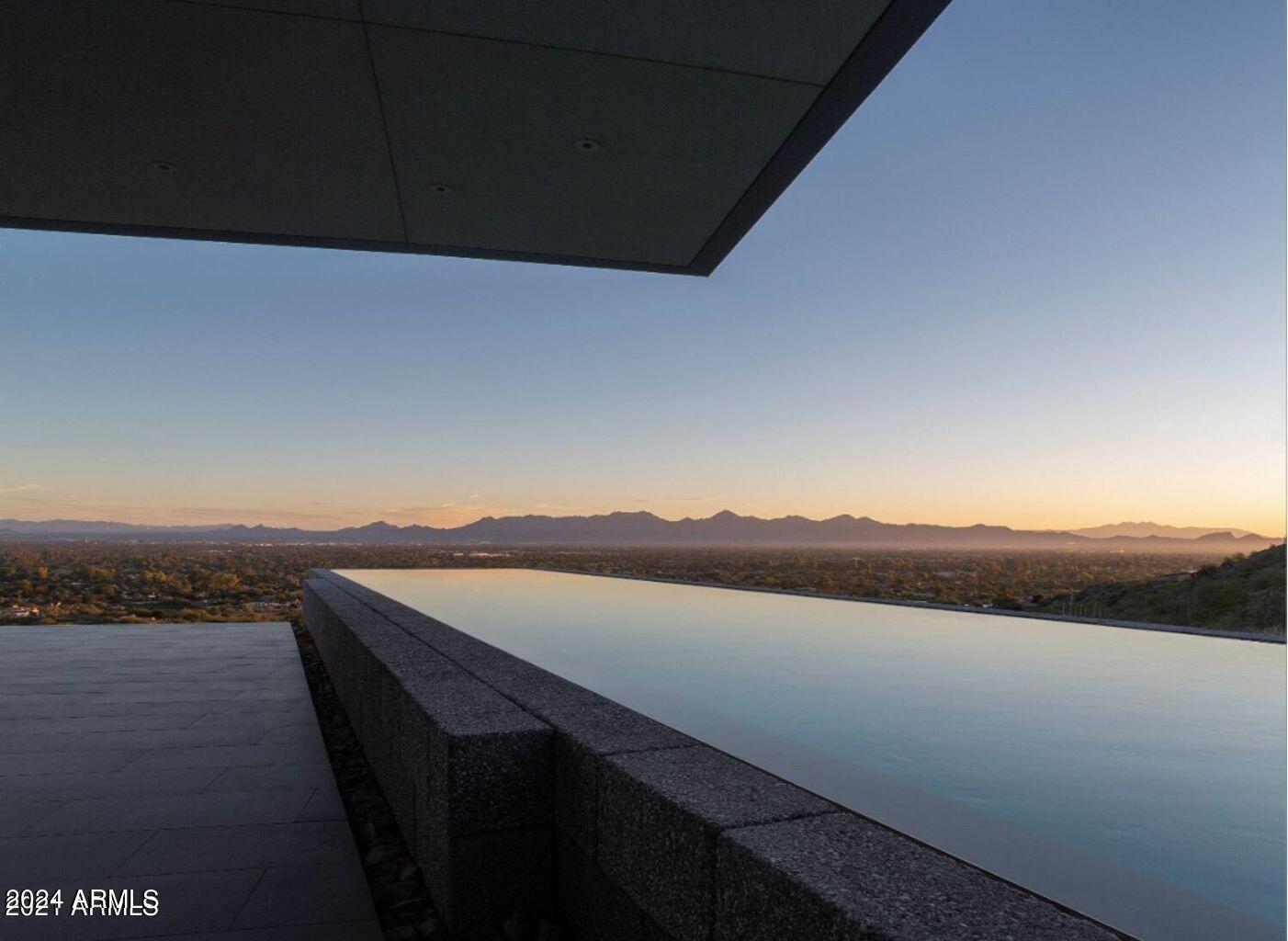 7777 N SAGUARO Drive