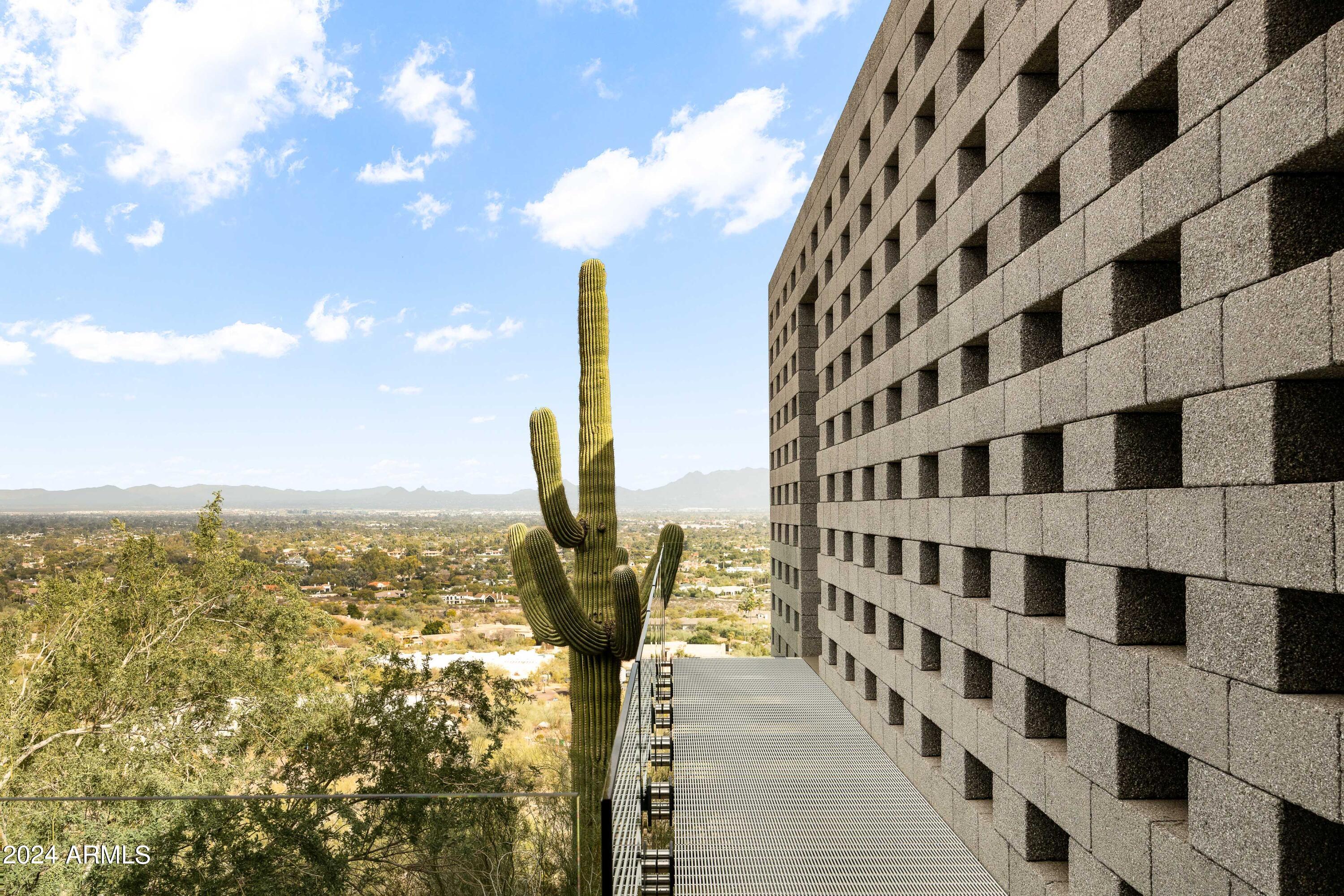 7777 N SAGUARO Drive