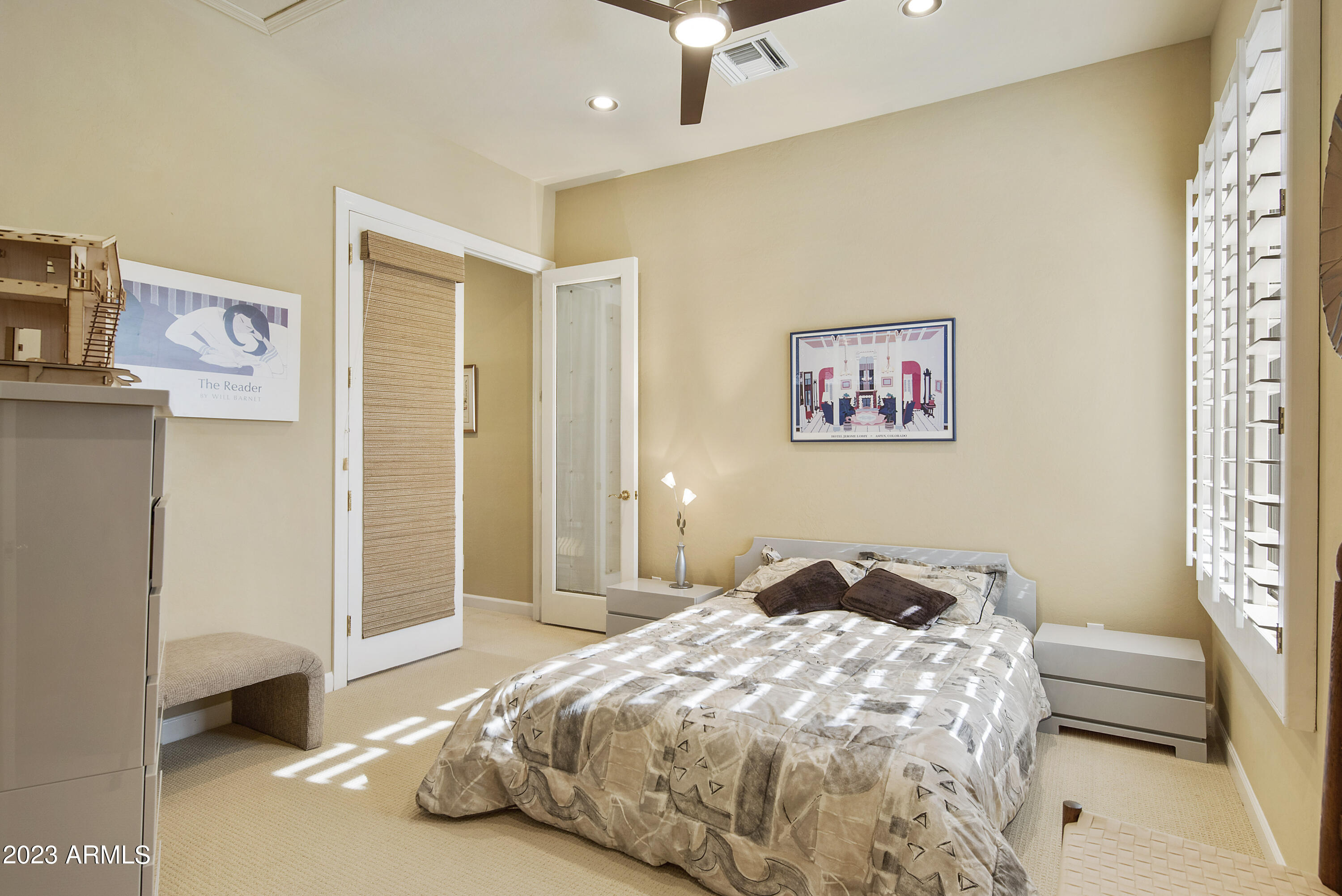 7378 E DEL ACERO Drive