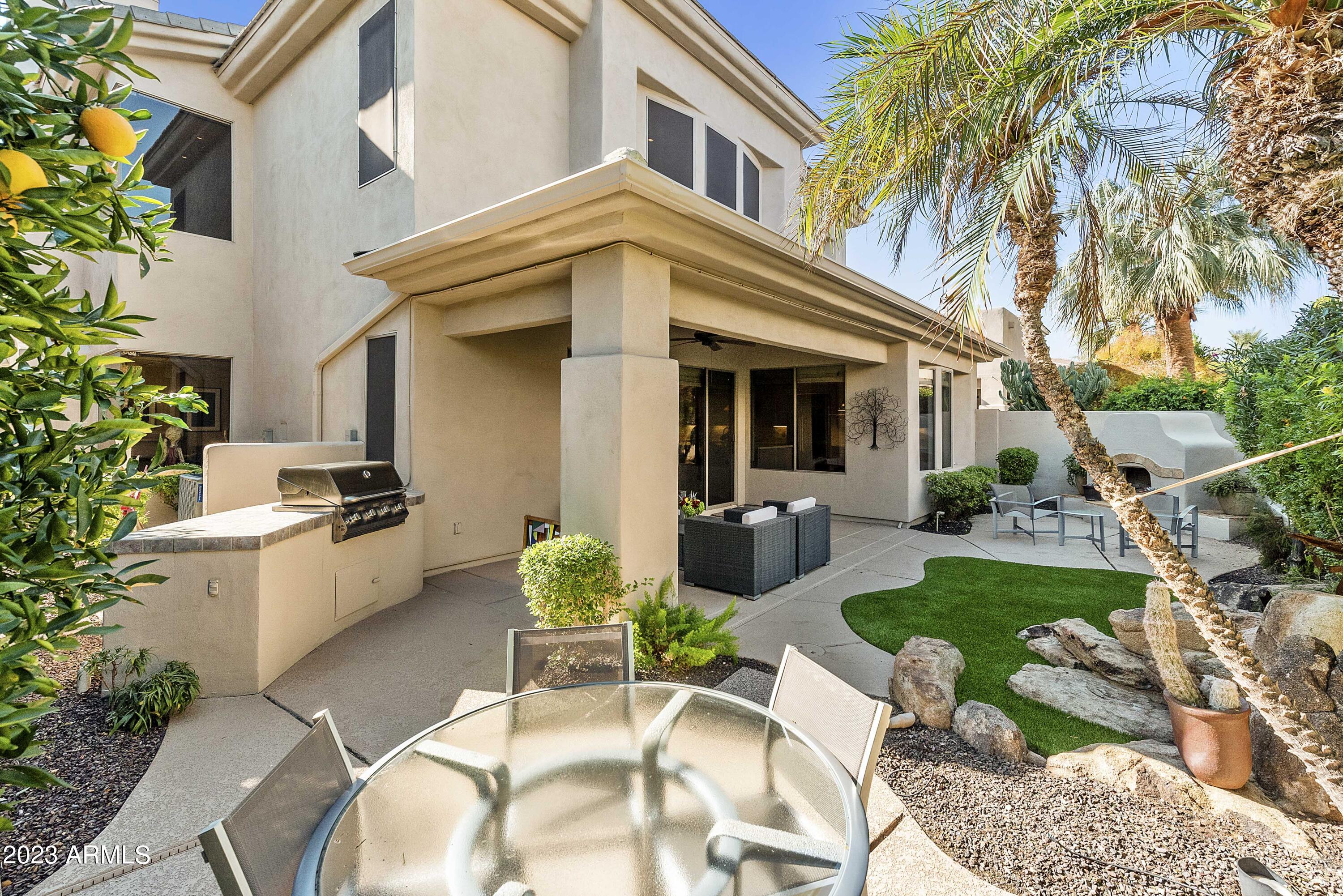 7378 E DEL ACERO Drive