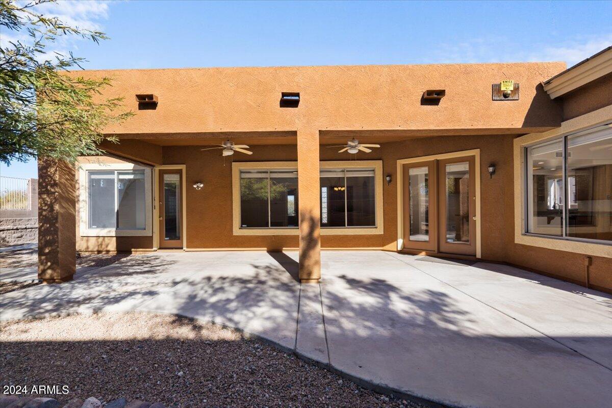 2603 E ACOMA Drive