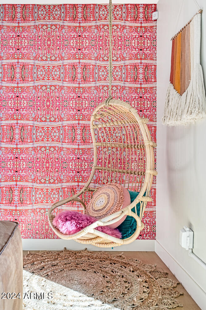 8219 E MITCHELL Drive