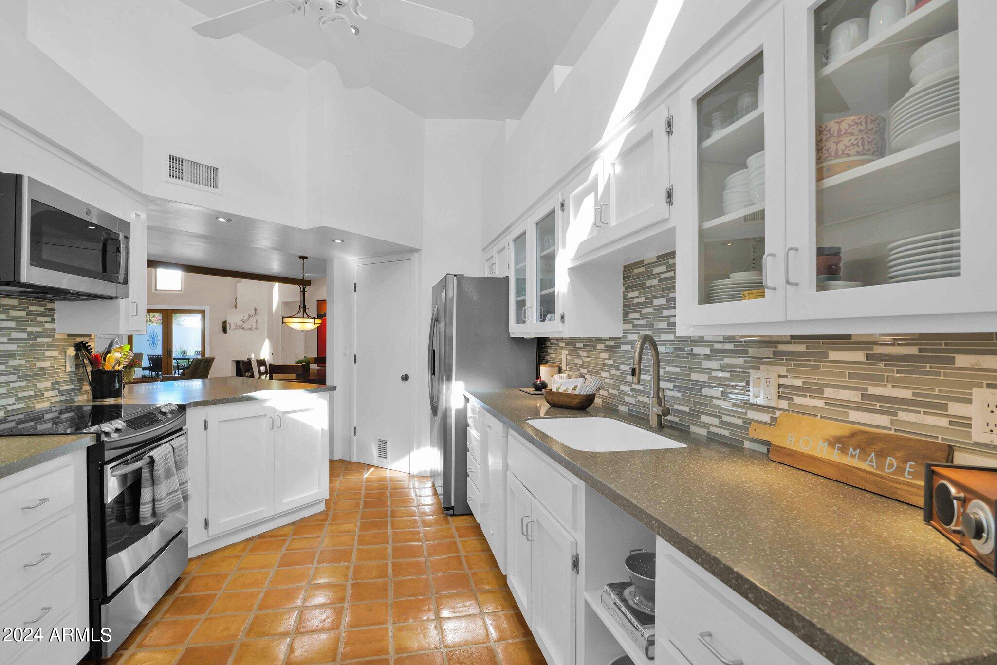 5101 N CASA BLANCA Drive # 209