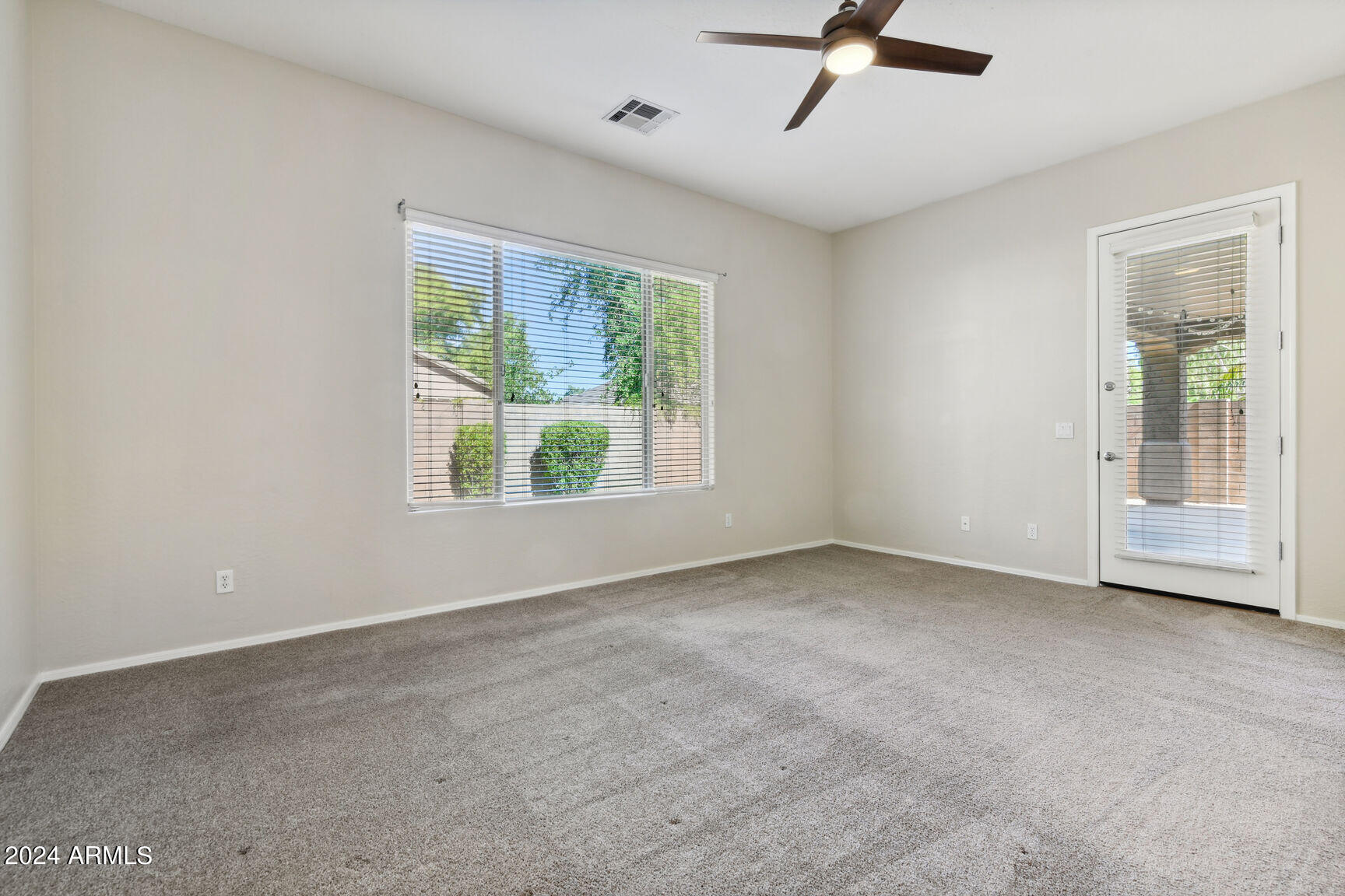 6942 S BLACK HILLS Way