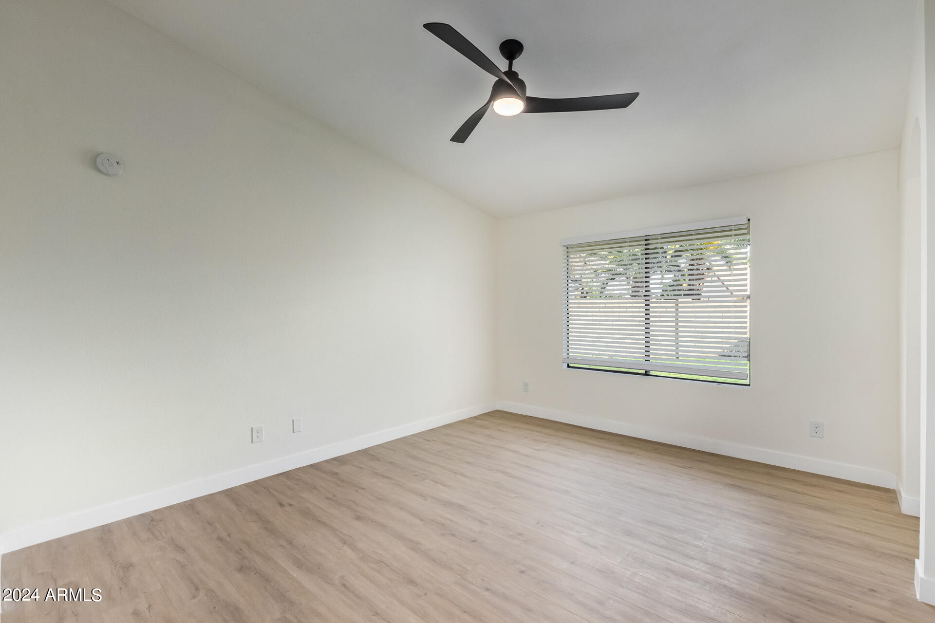 1711 W HIGHLAND Street