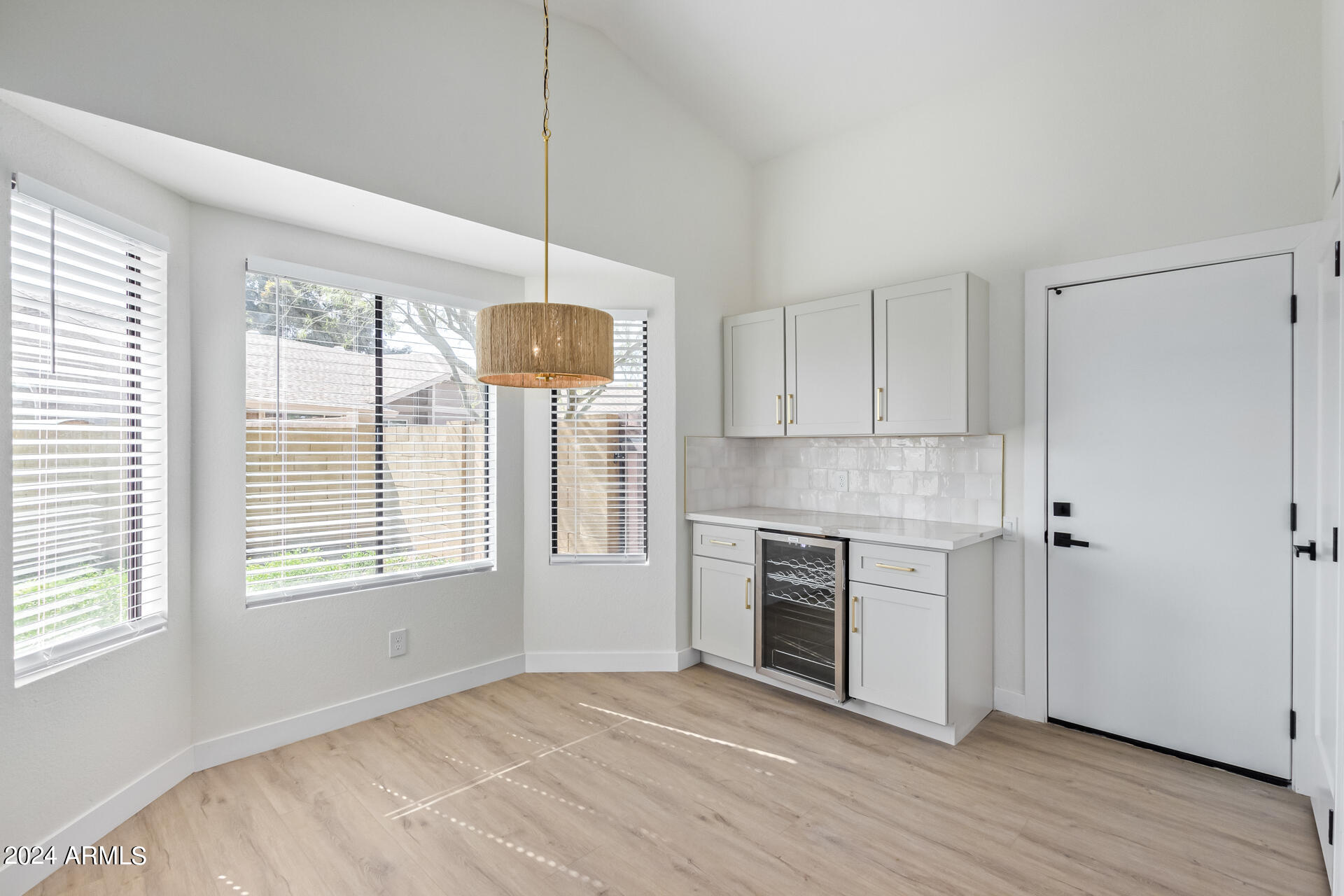 1711 W HIGHLAND Street