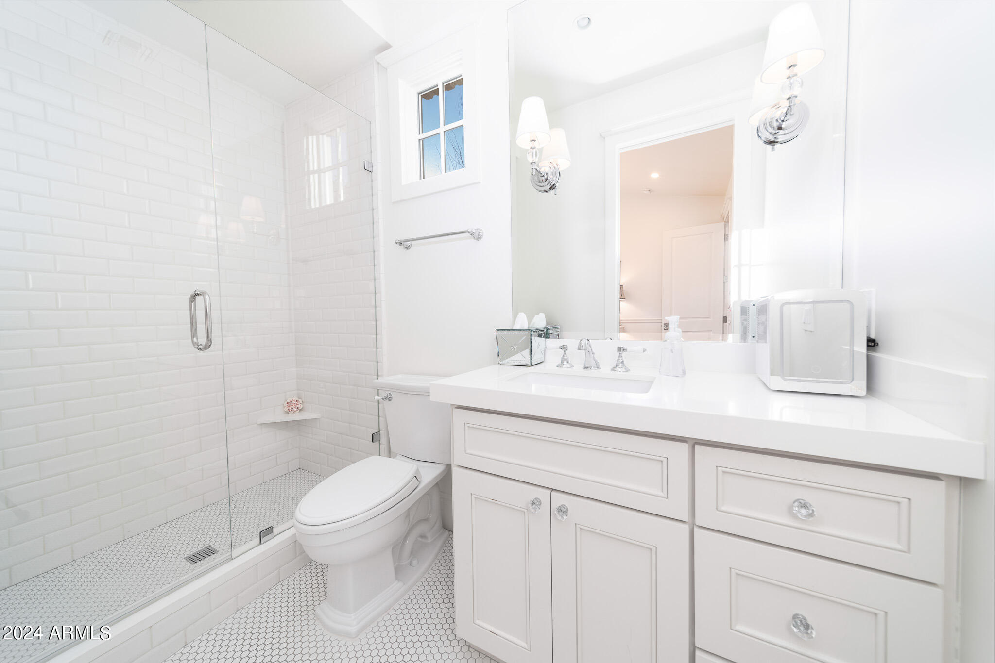 6048 E CALLE DEL NORTE --