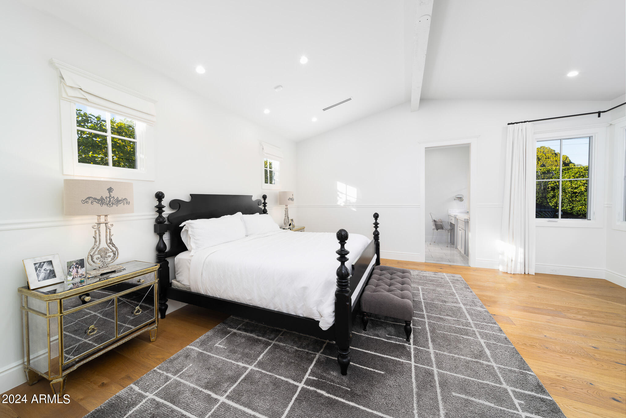 6048 E CALLE DEL NORTE --