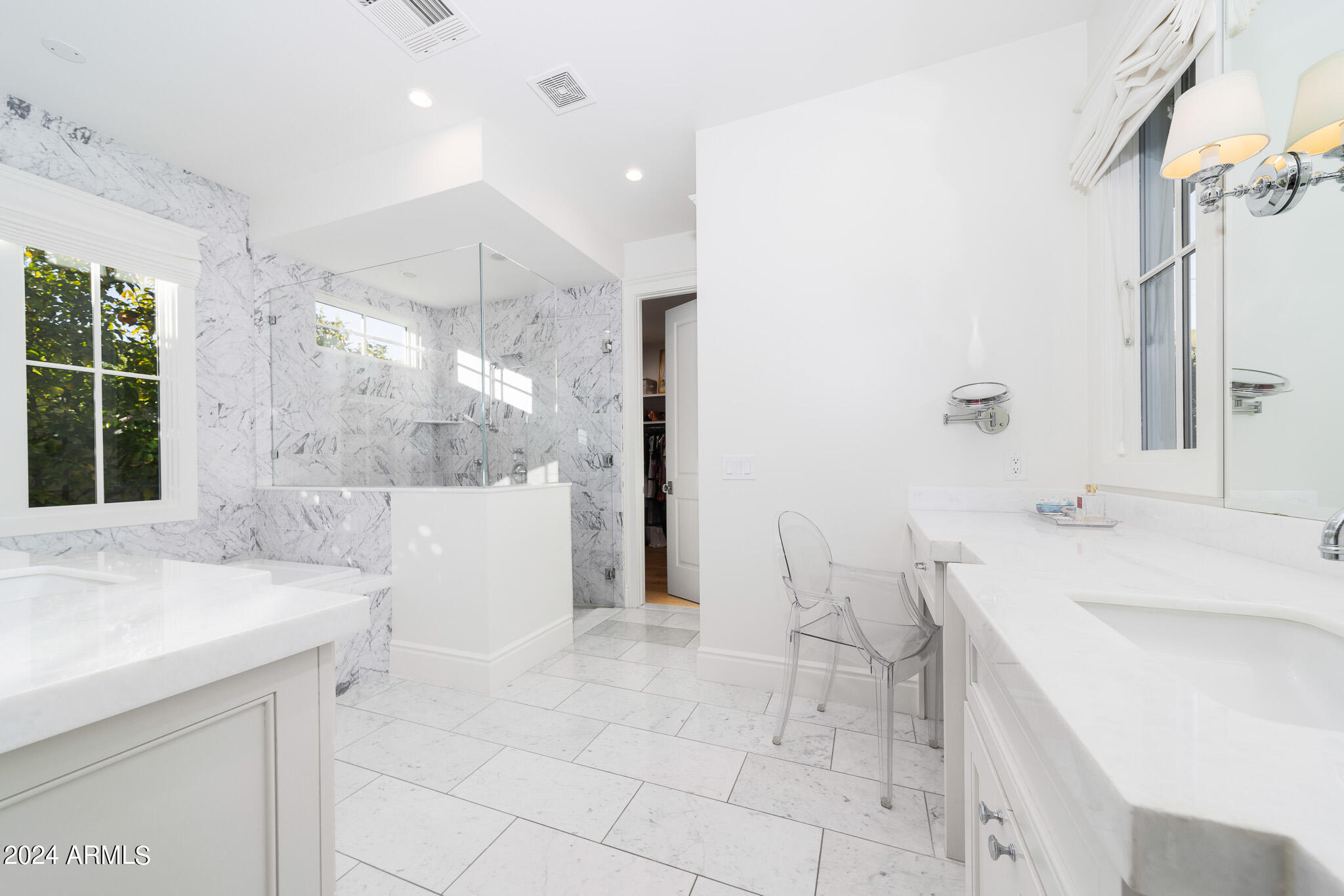 6048 E CALLE DEL NORTE --