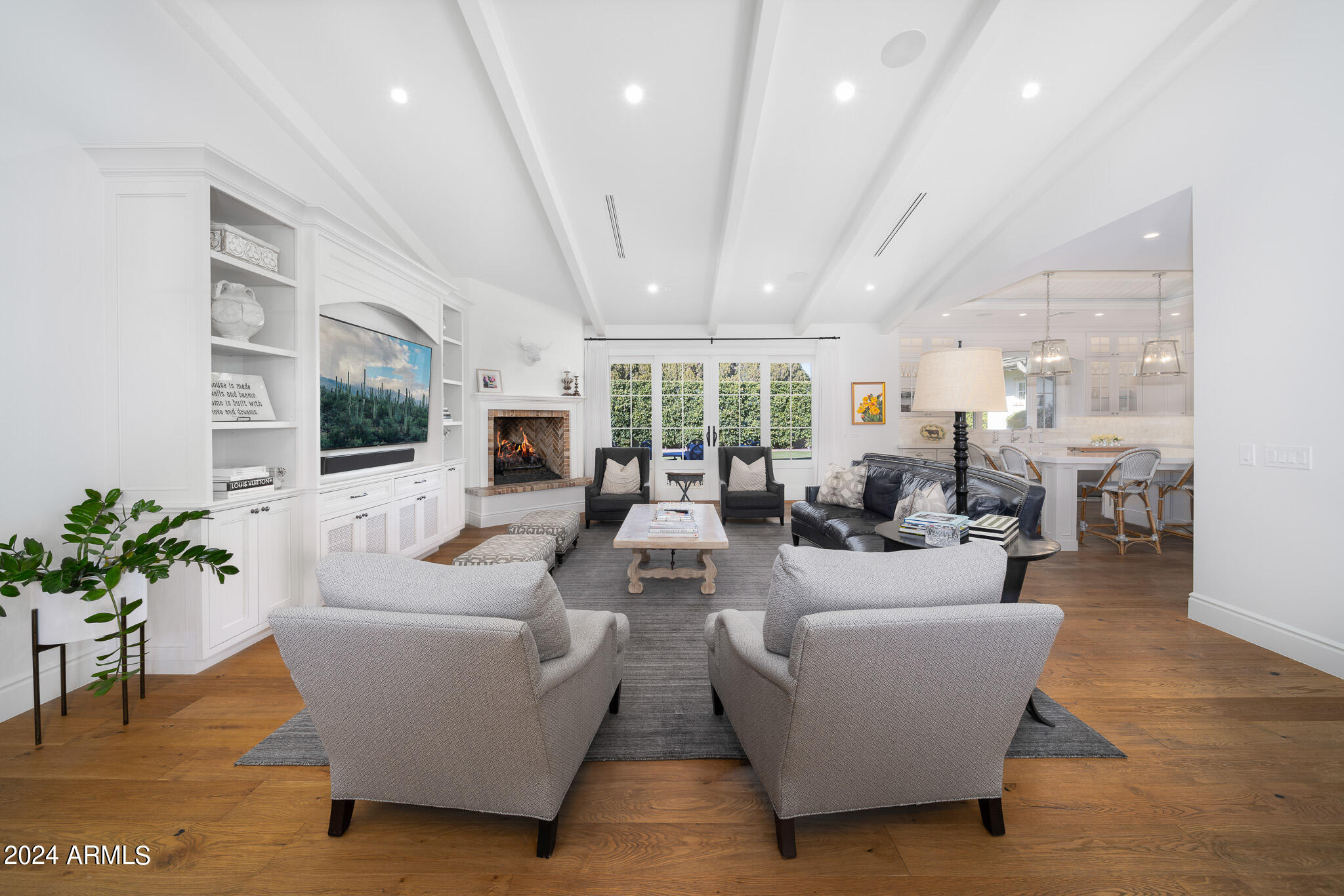 6048 E CALLE DEL NORTE --