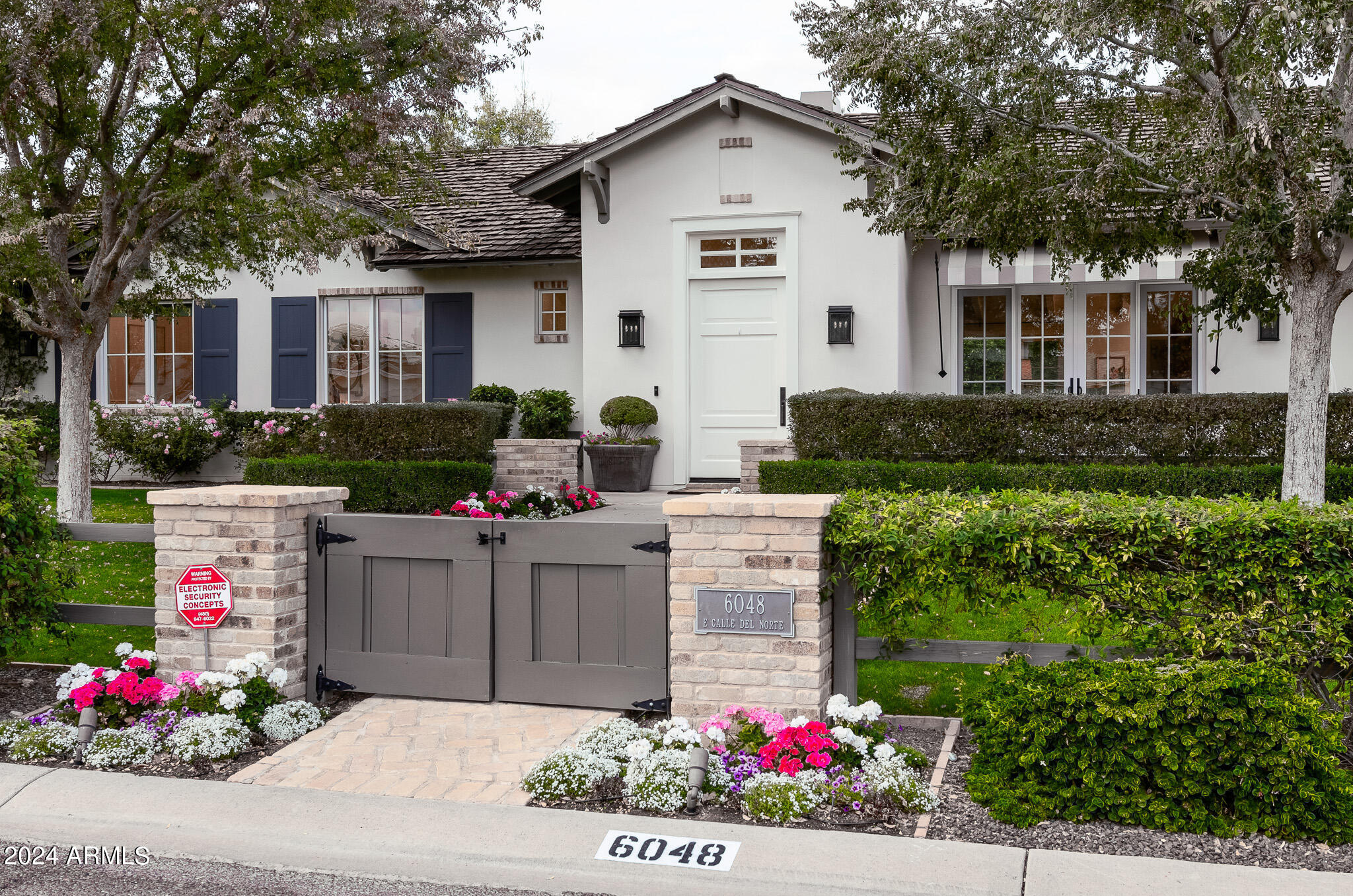 6048 E CALLE DEL NORTE --