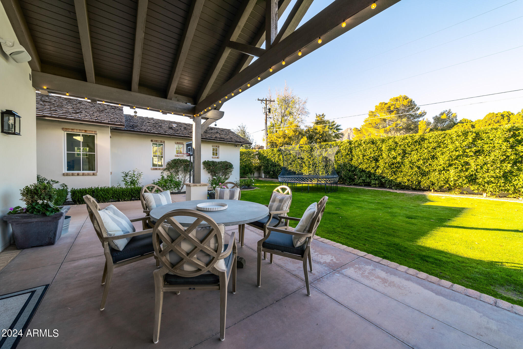 6048 E CALLE DEL NORTE --