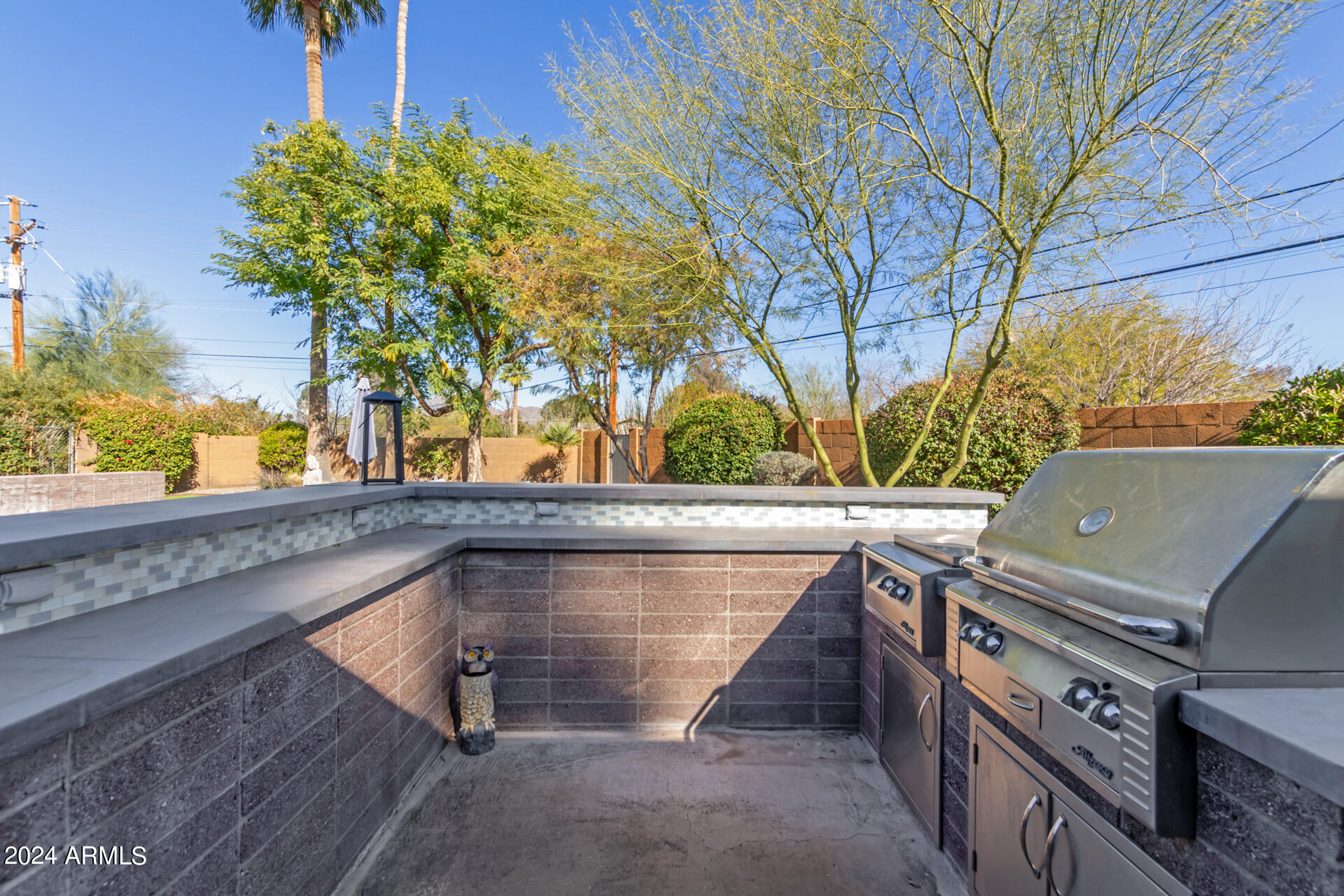 4128 E MEDLOCK Drive