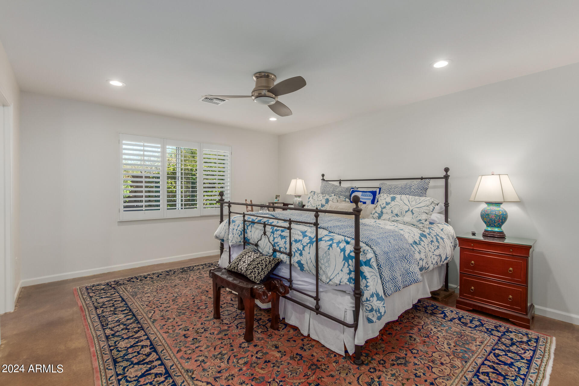 4128 E MEDLOCK Drive