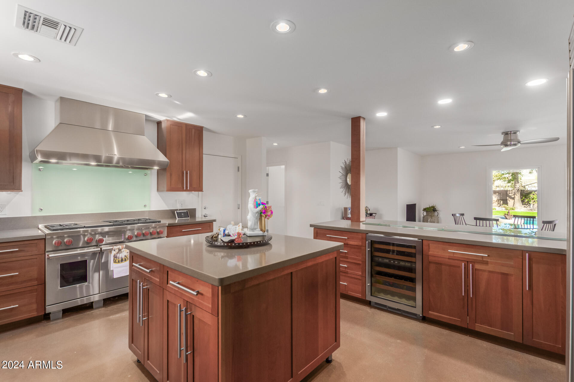 4128 E MEDLOCK Drive