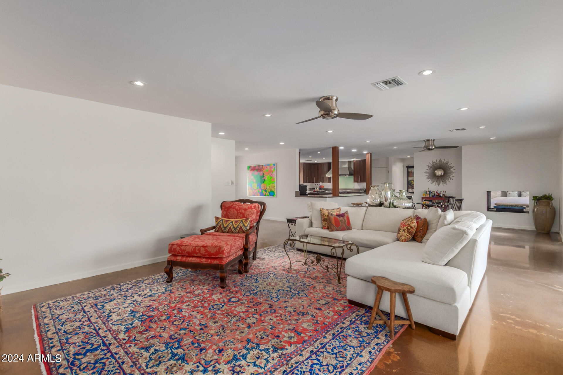 4128 E MEDLOCK Drive