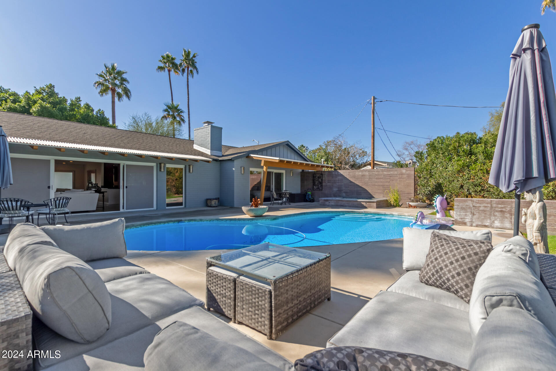 4128 E MEDLOCK Drive