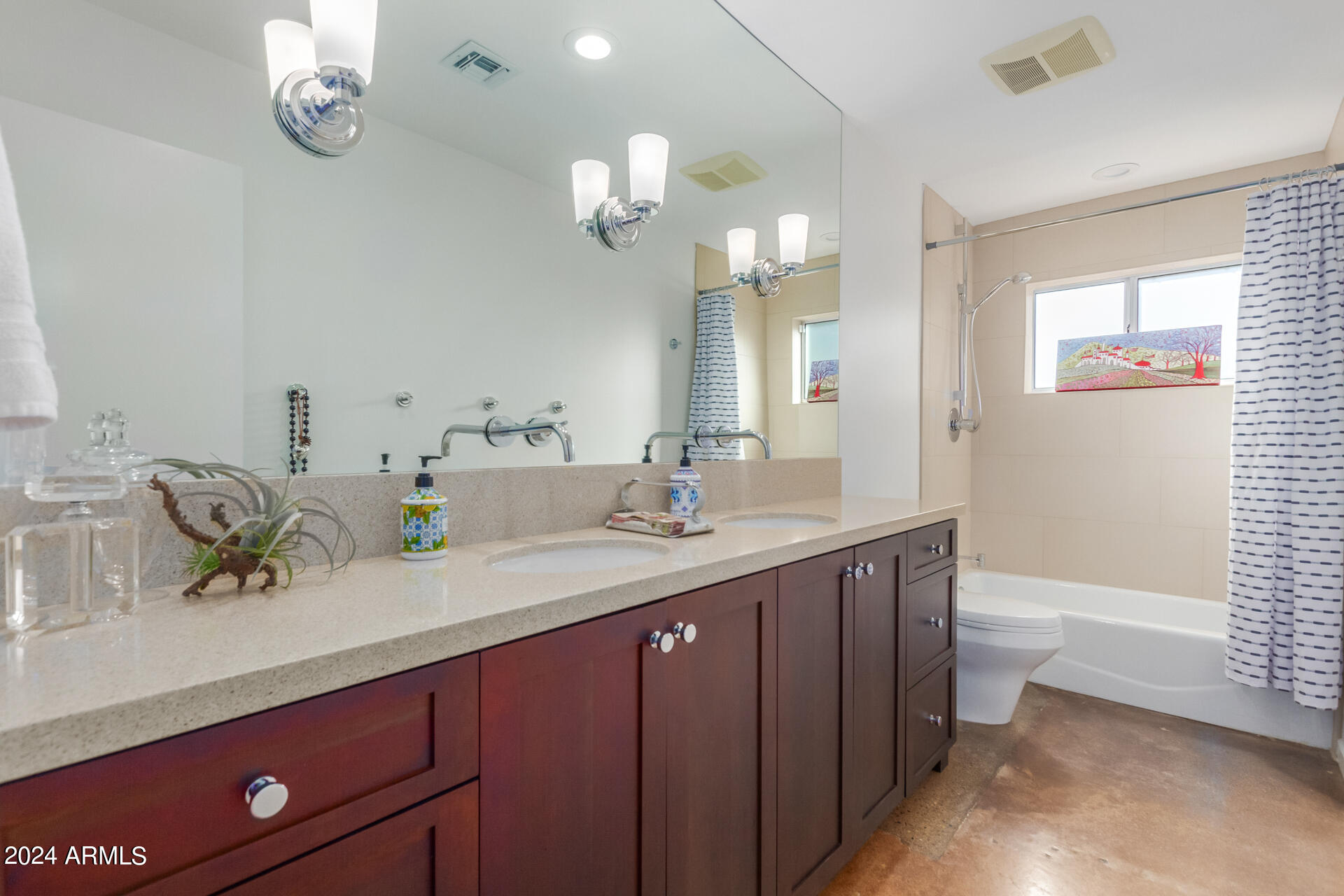 4128 E MEDLOCK Drive