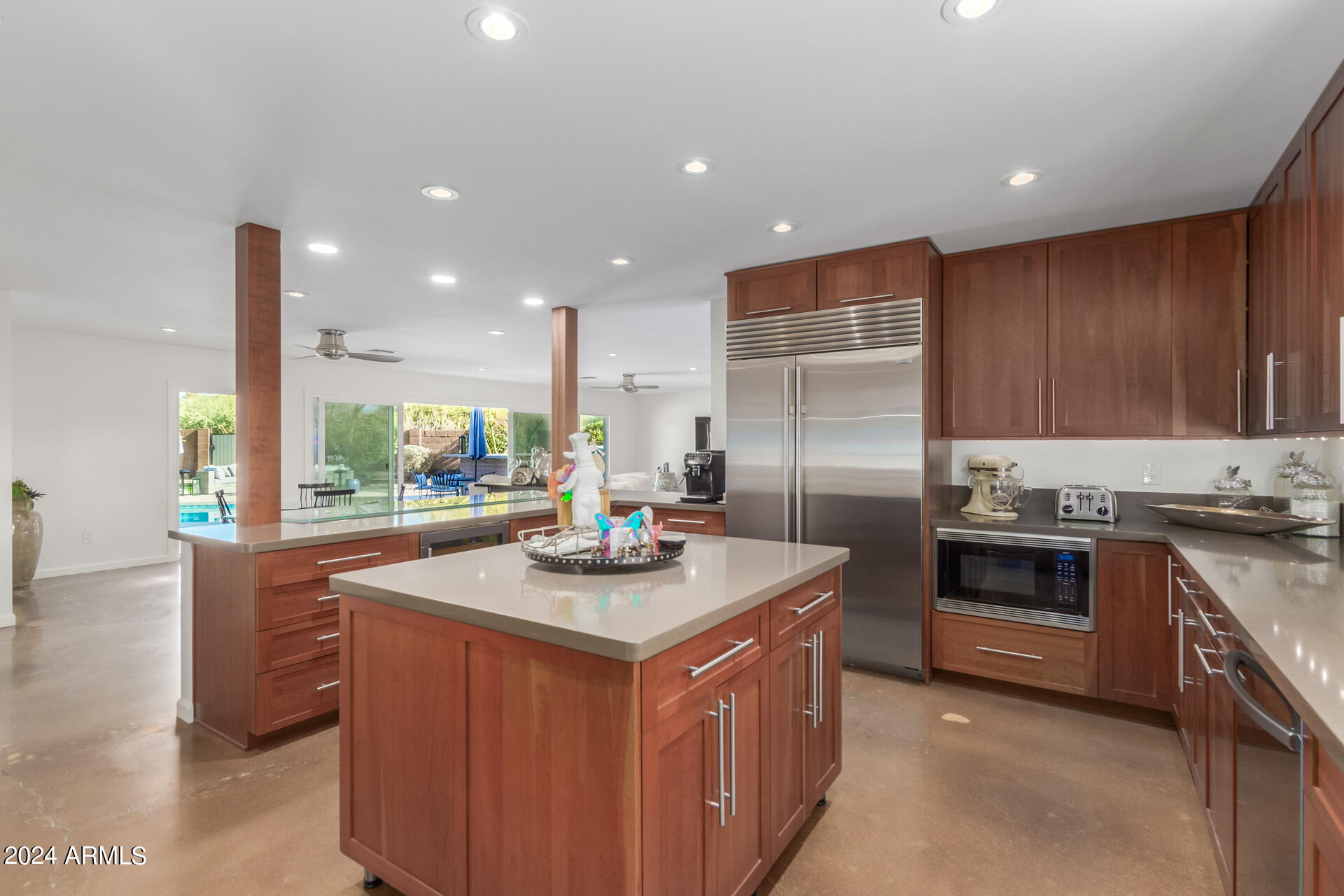 4128 E MEDLOCK Drive