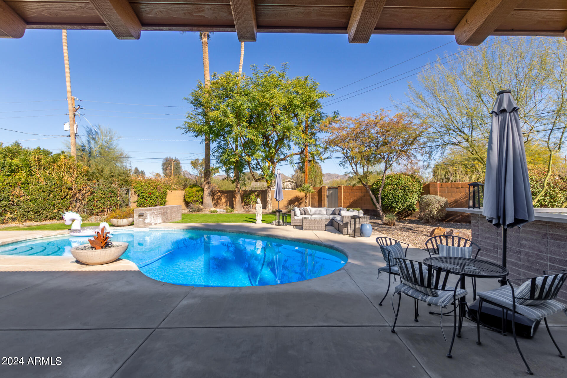 4128 E MEDLOCK Drive